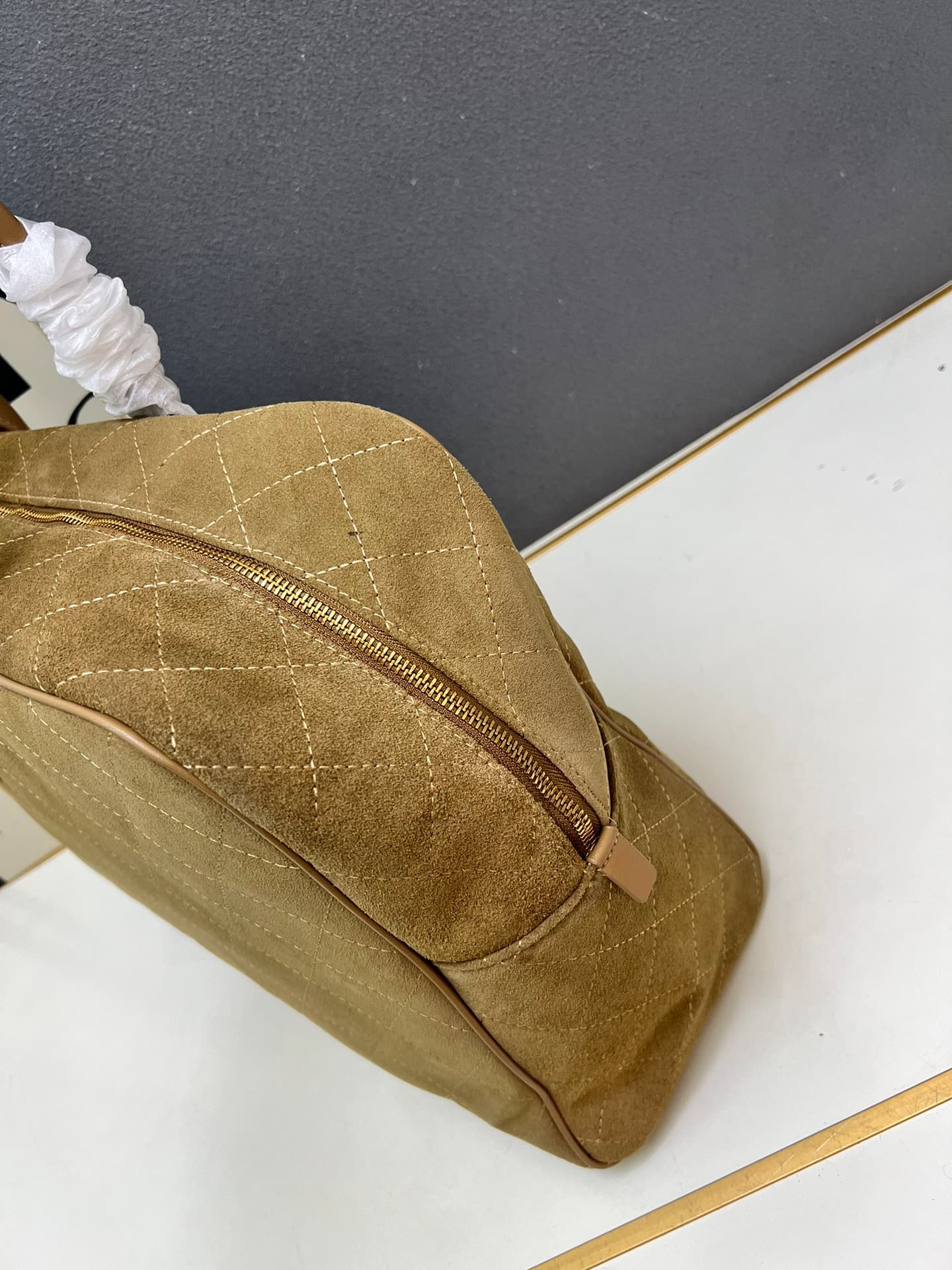 Chanel Gold Bag 1S3273