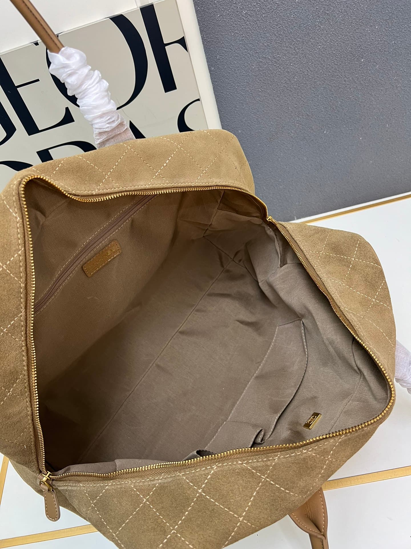 Chanel Gold Bag 1S3273