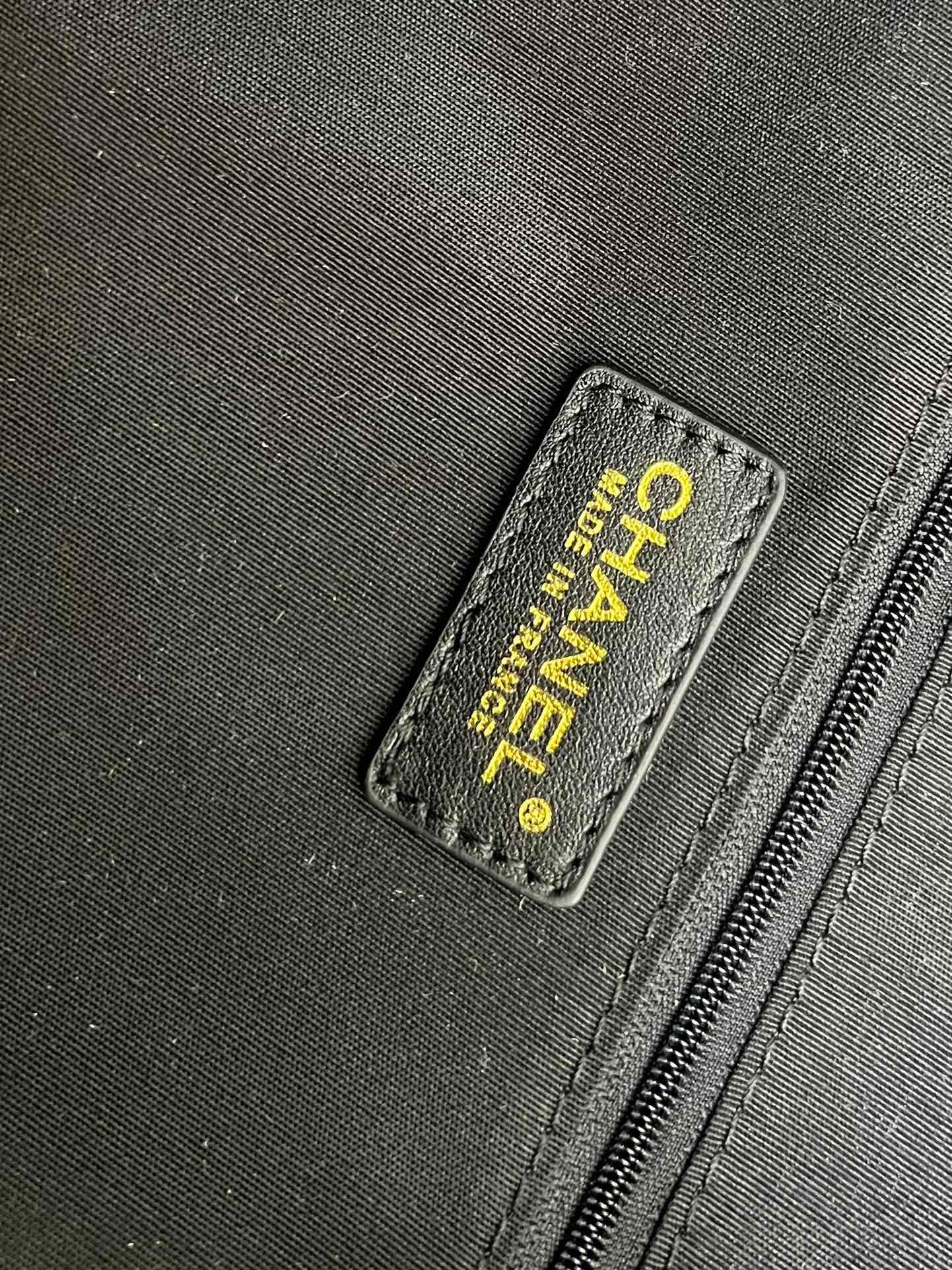 Chanel Gold Bag 1S3273
