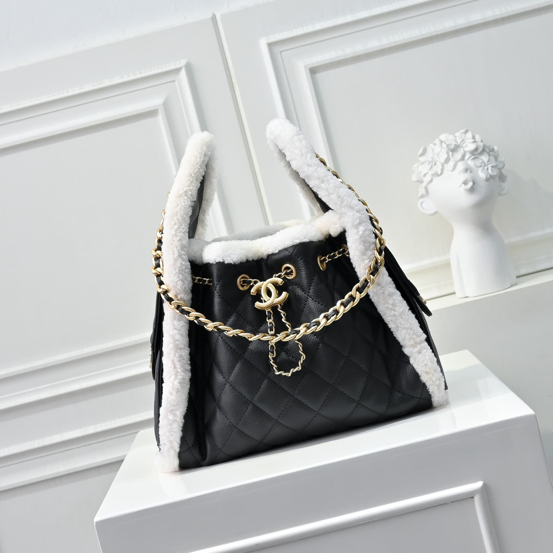 Chanel Gold Large Shoulder Bag 1251