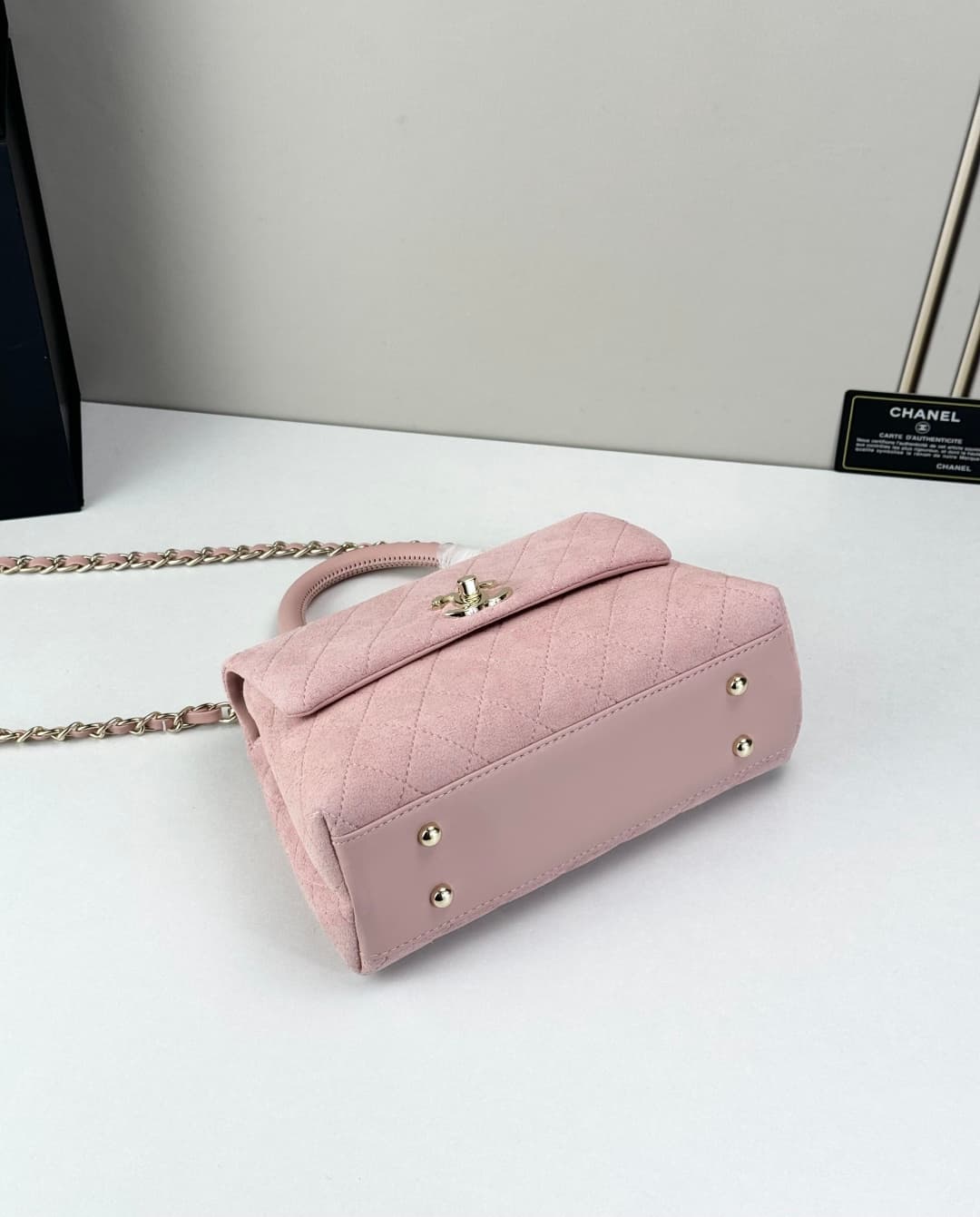 Chanel Gold Bag 92990