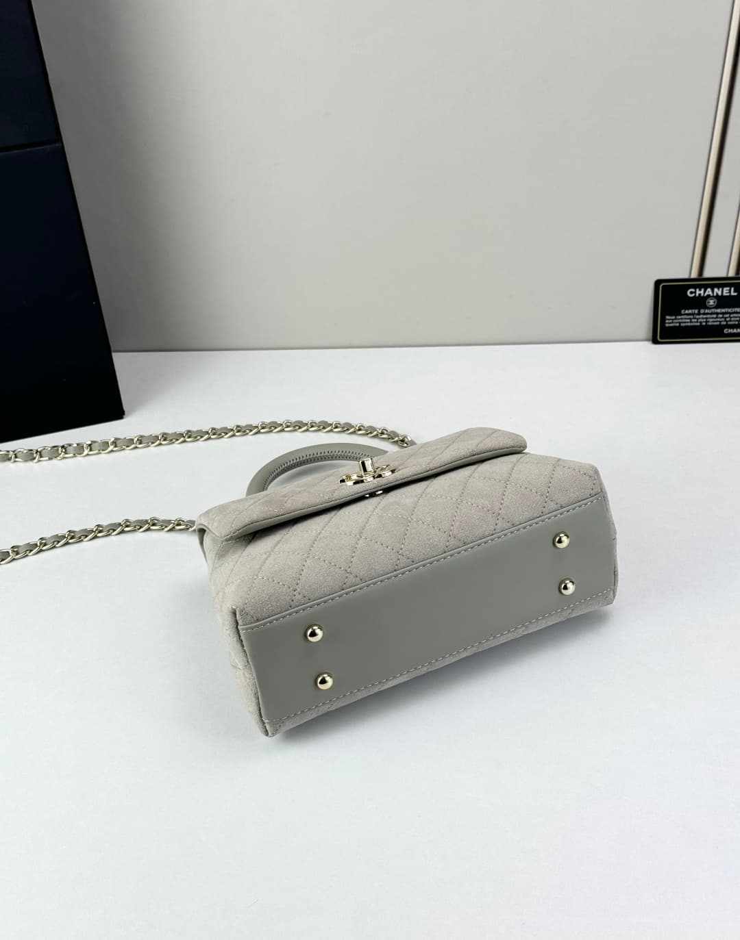 Chanel Gold Bag 92990