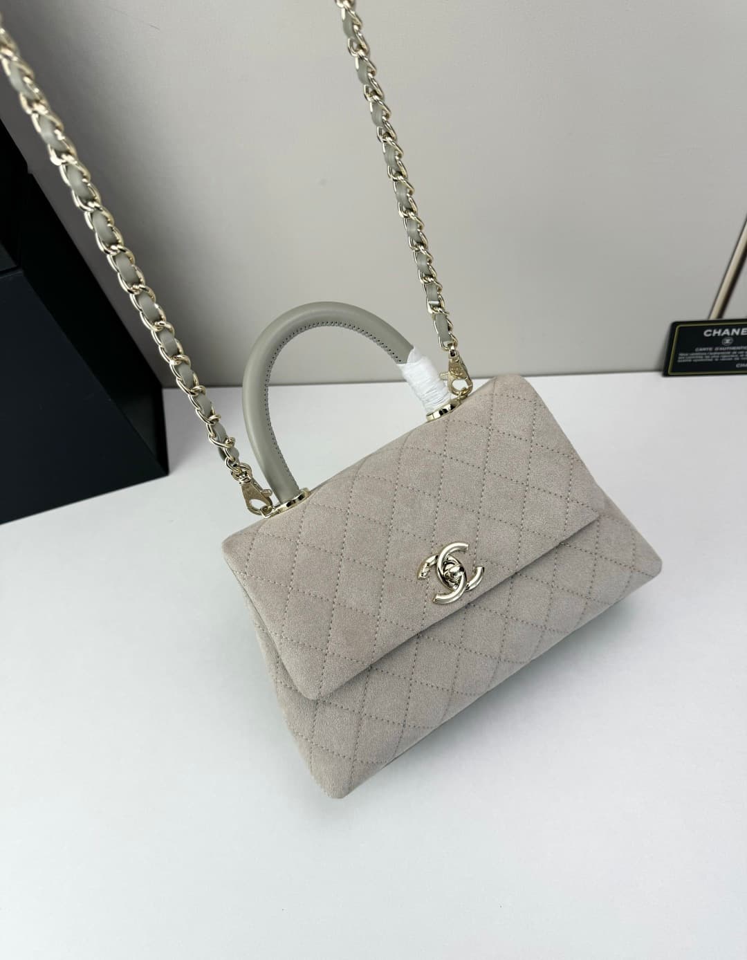Chanel Gold Bag 92990