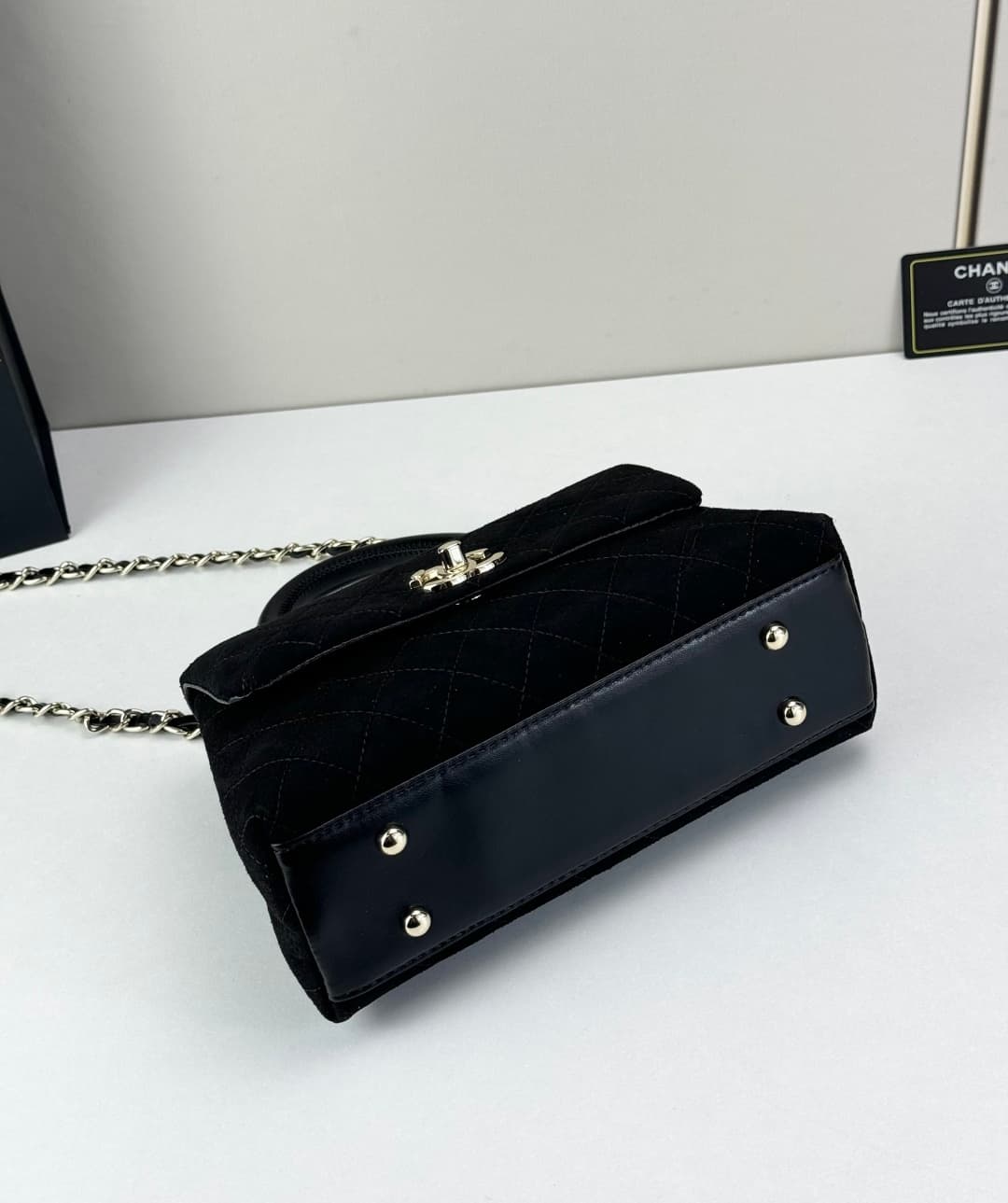 Chanel Gold Bag 92990