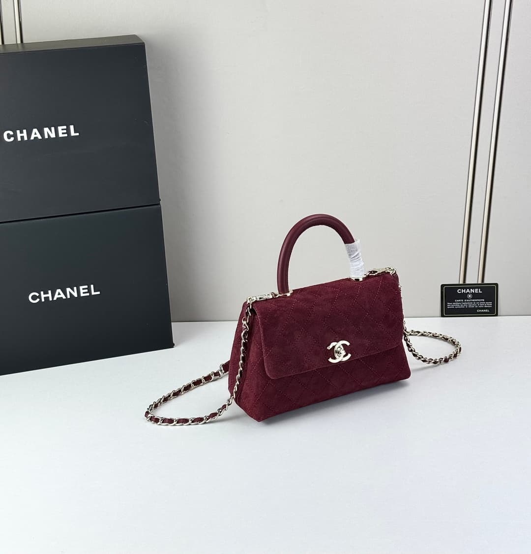 Chanel Gold Bag 92990