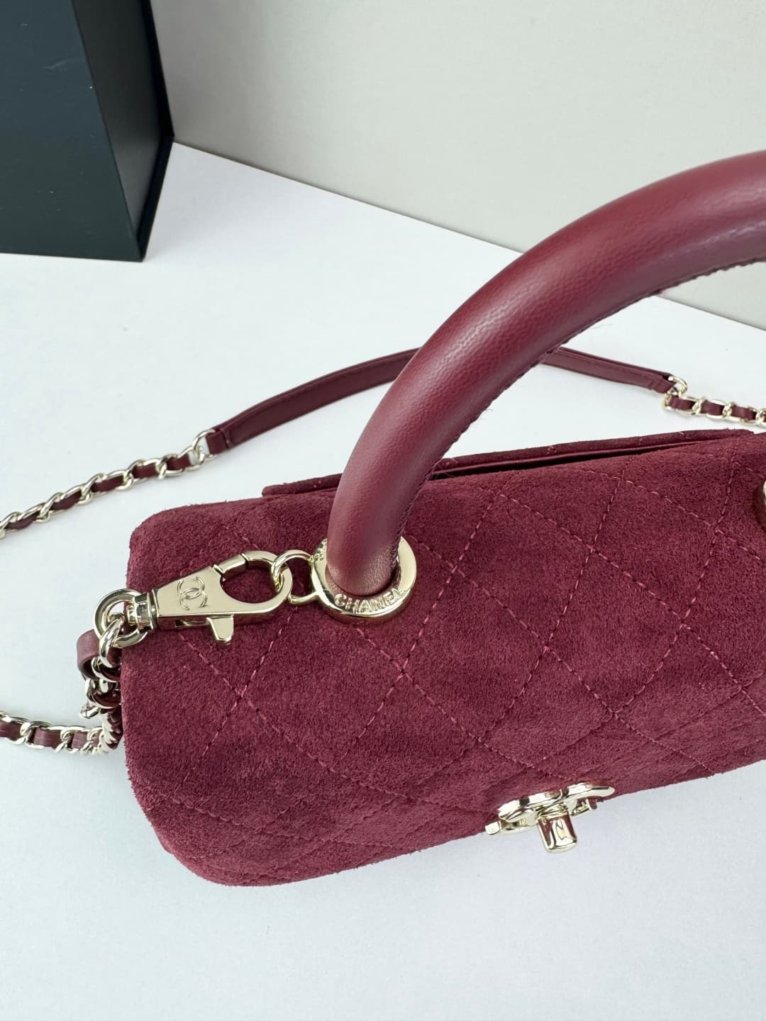 Chanel Gold Bag 92990