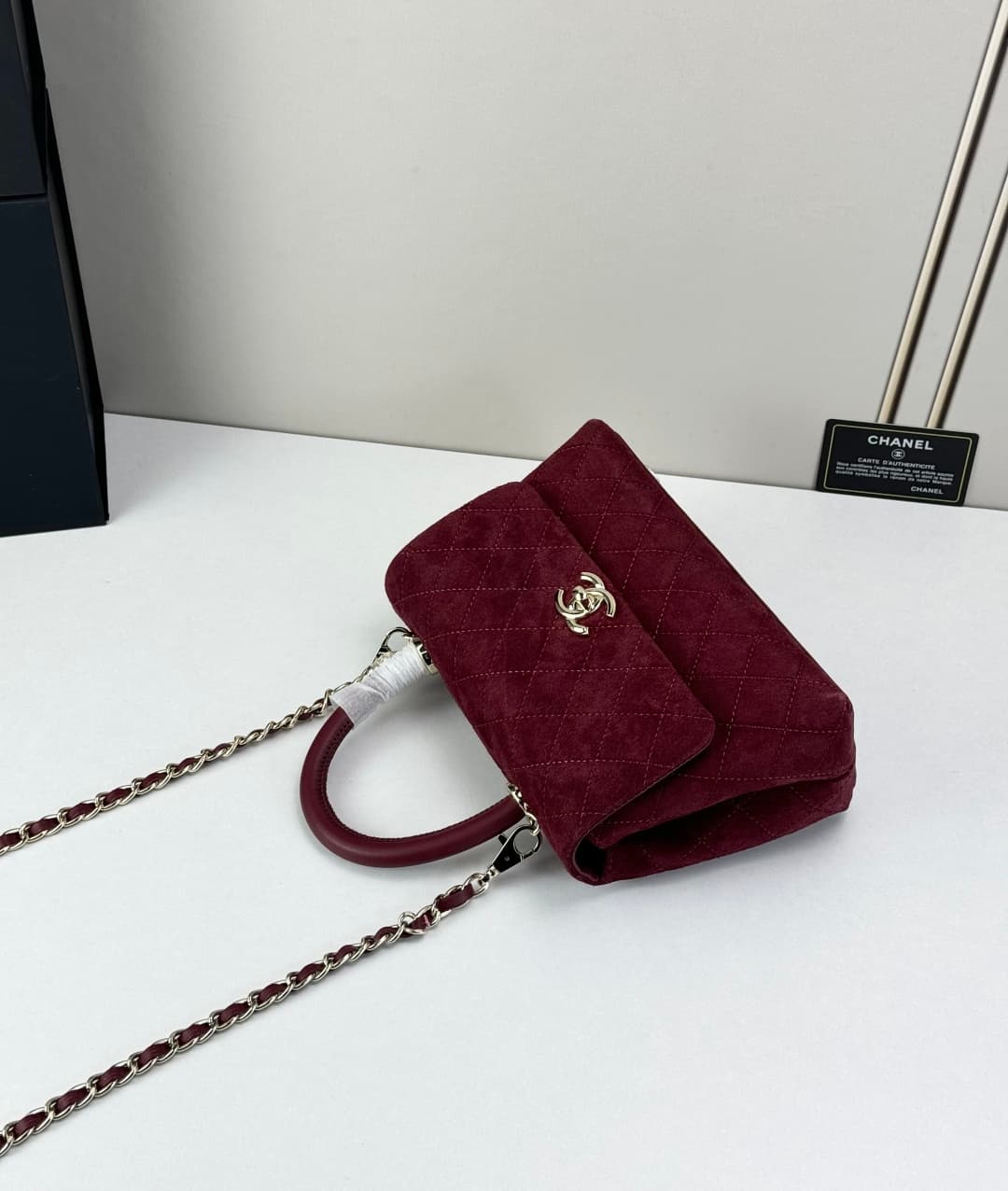 Chanel Gold Bag 92990