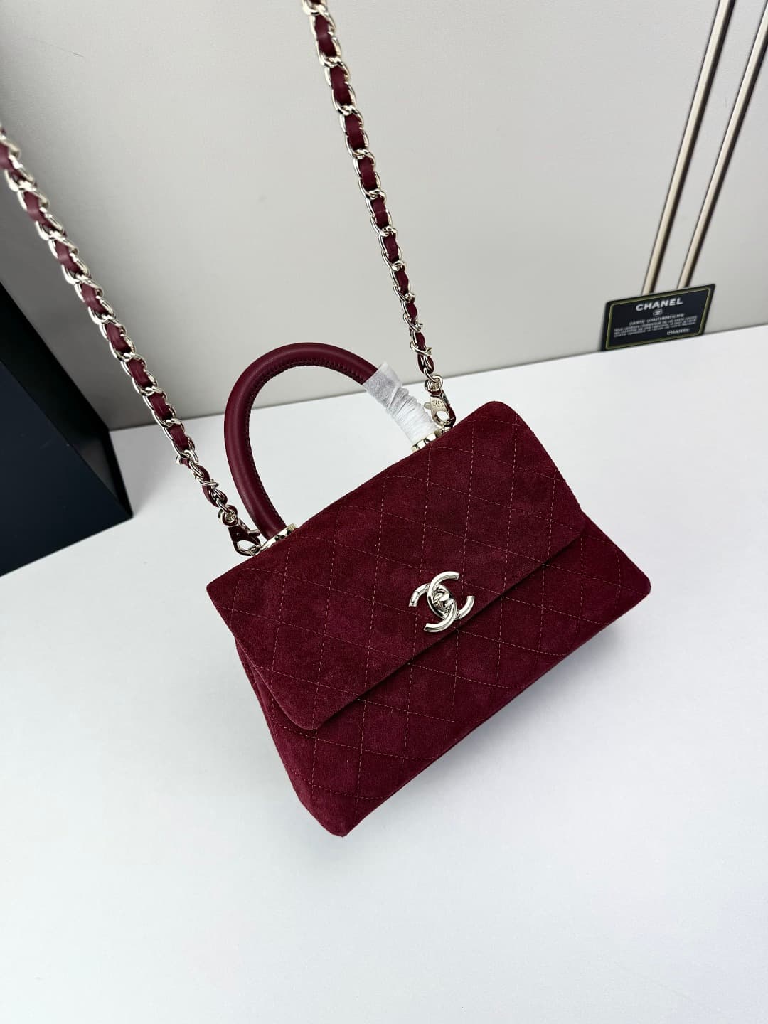 Chanel Gold Bag 92990