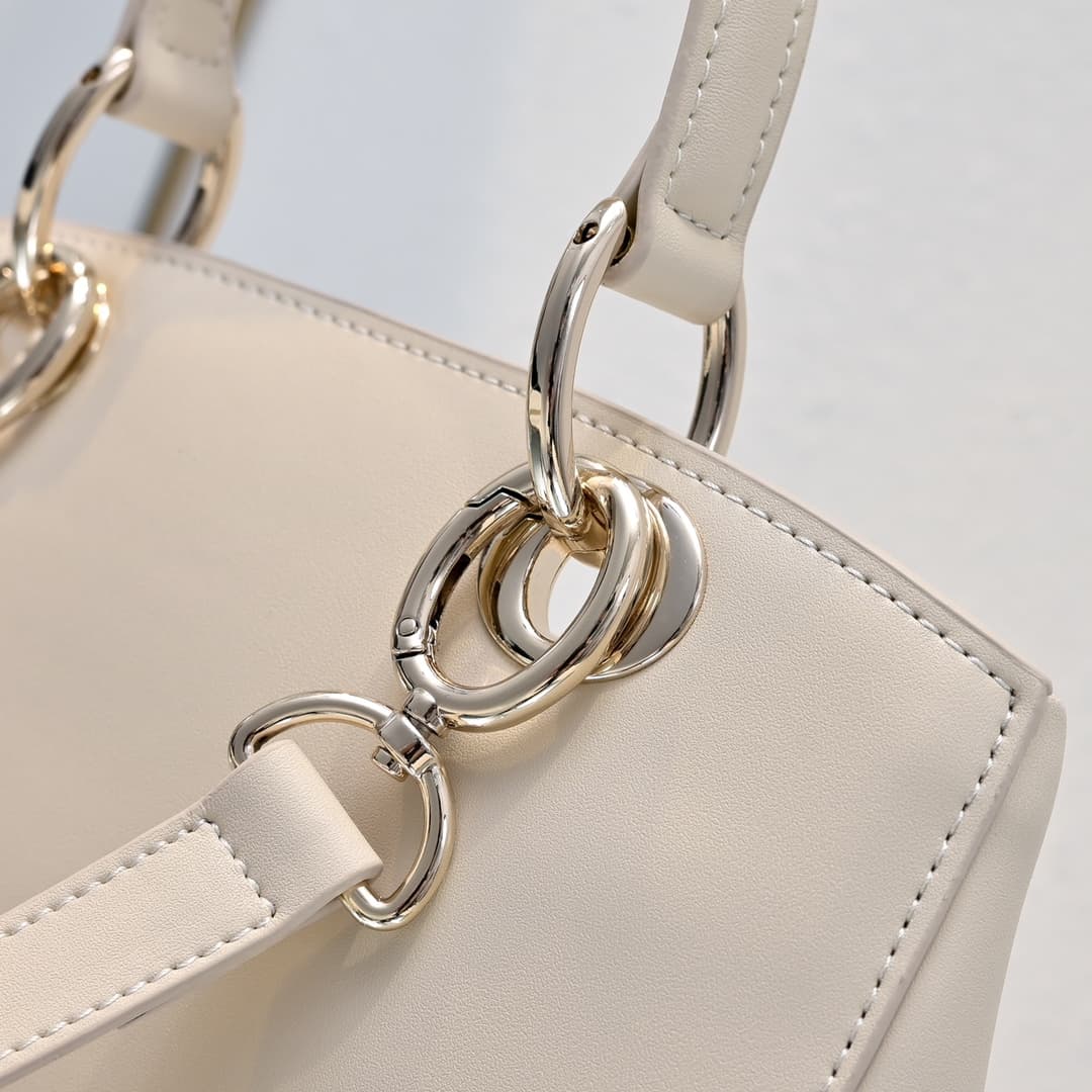 Dior Bag M239