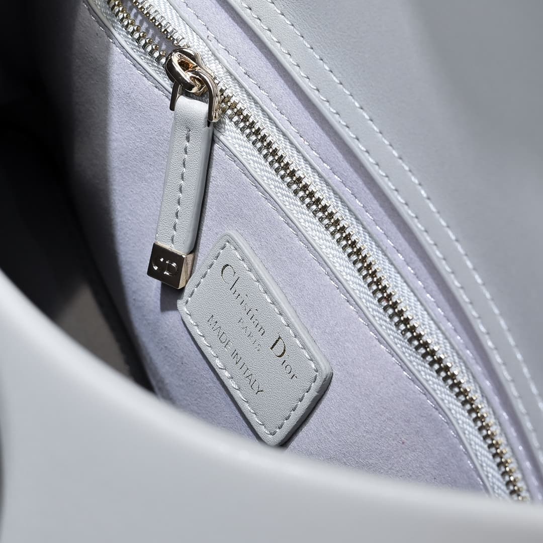 Dior Bag M239