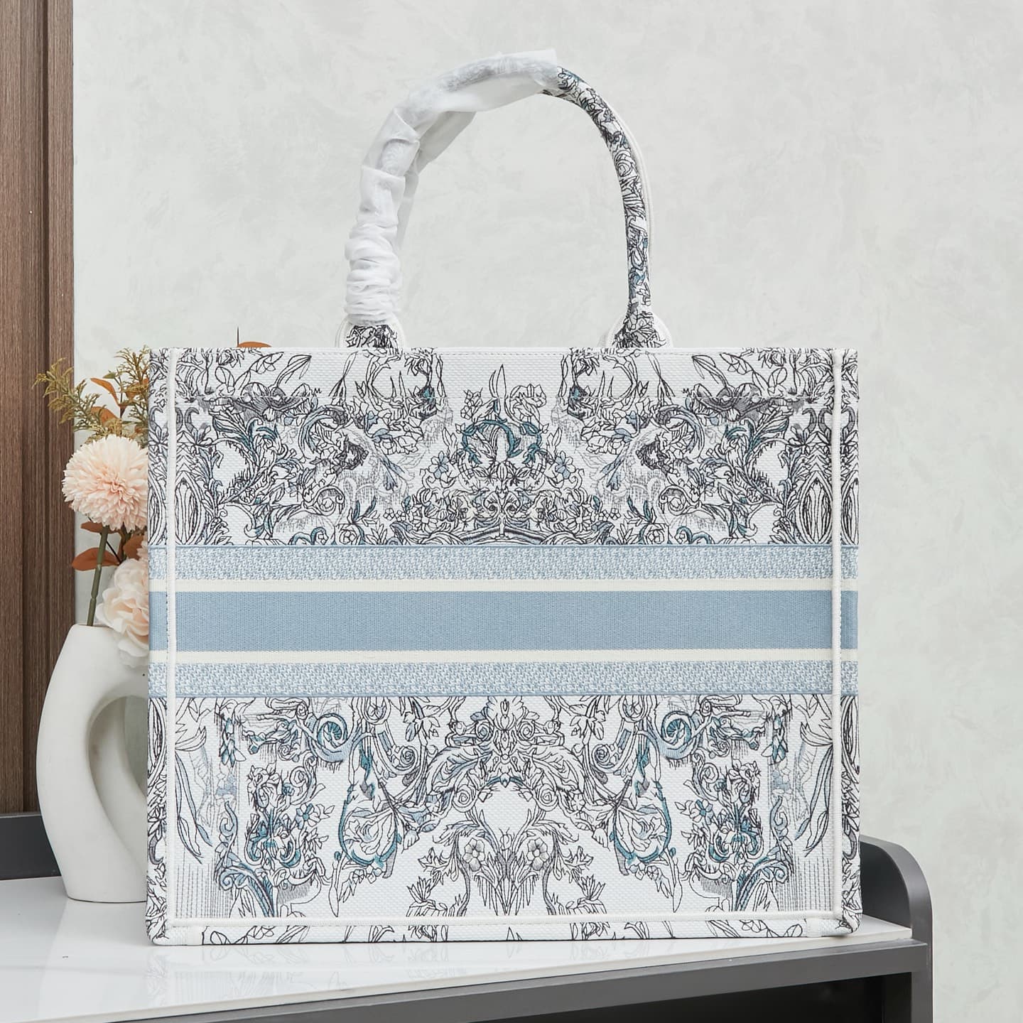 Dior Large Tote Bag 1286
