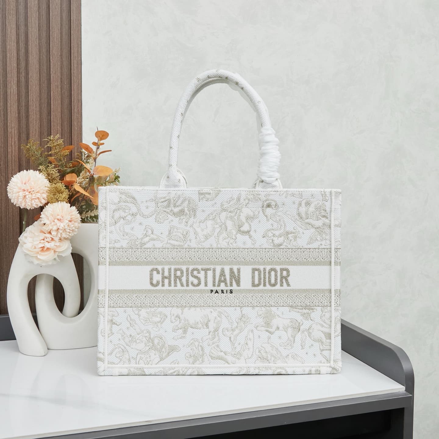Dior Medium Tote Bag 1296