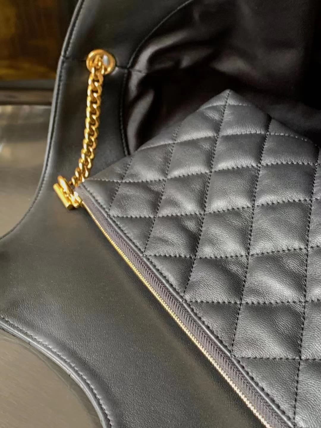 Saint Laurent Tote Bag 698651