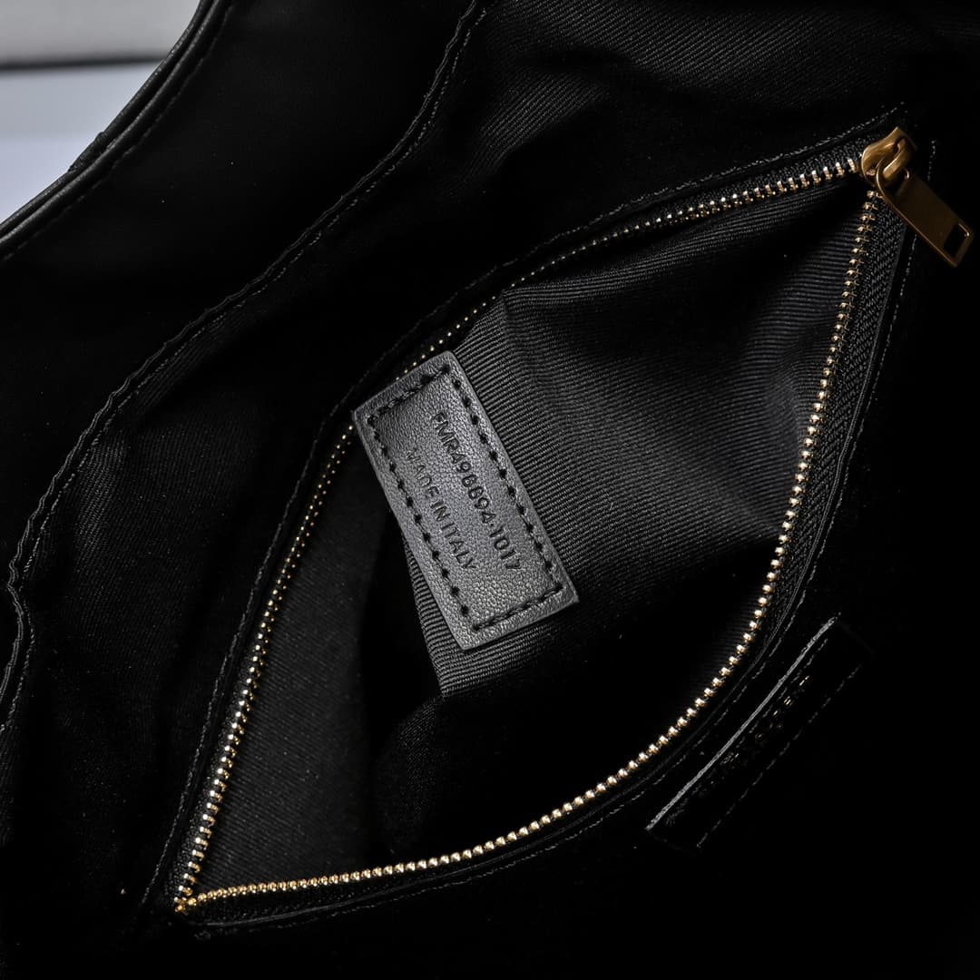Saint Laurent Black Tote Bag 698651