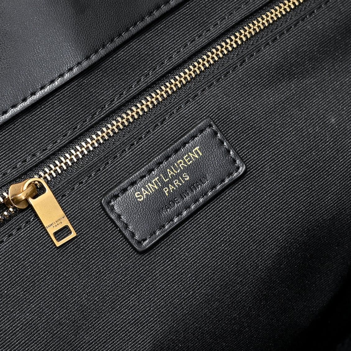 Saint Laurent Black Small Tote Bag 858191