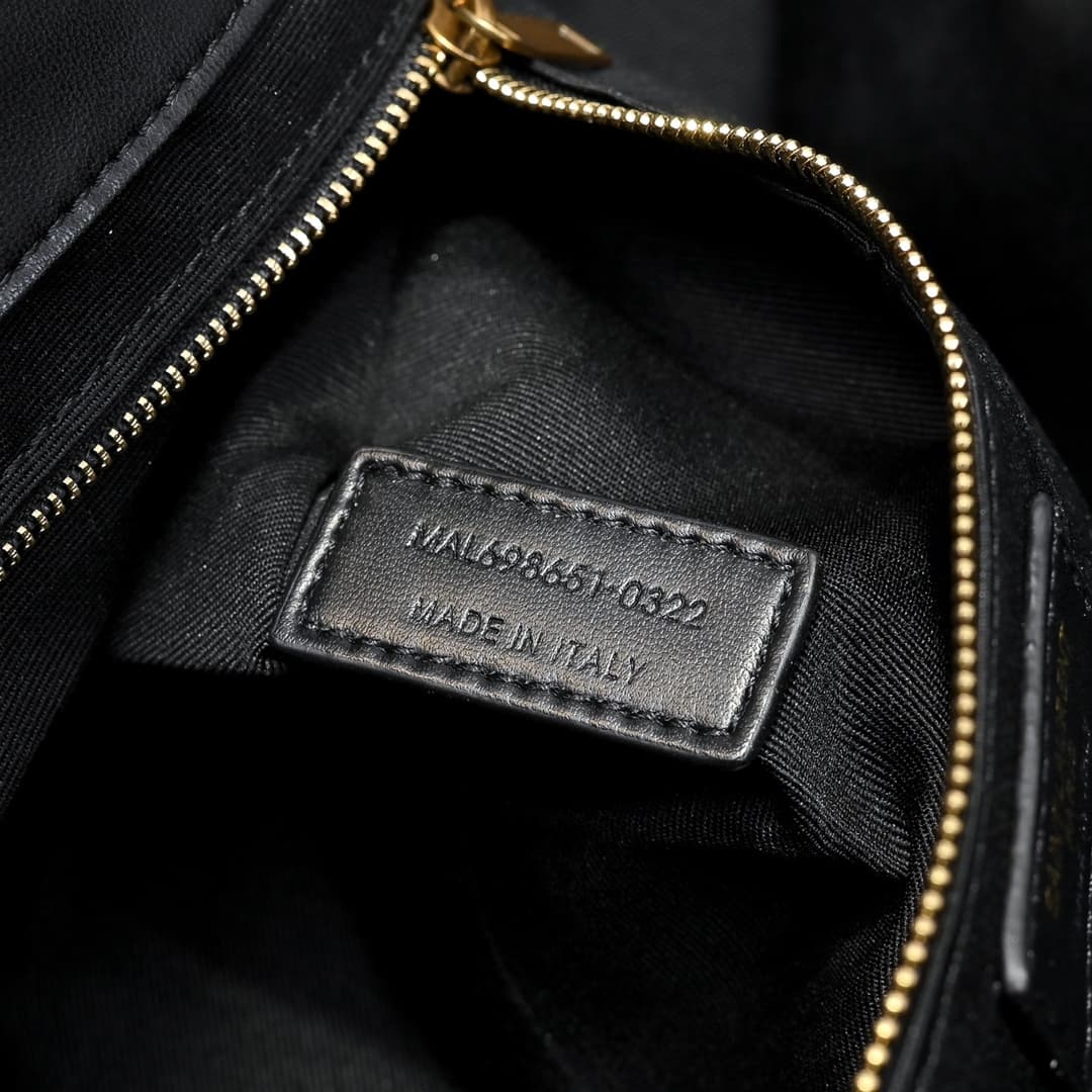 Saint Laurent Black Small Tote Bag 858191