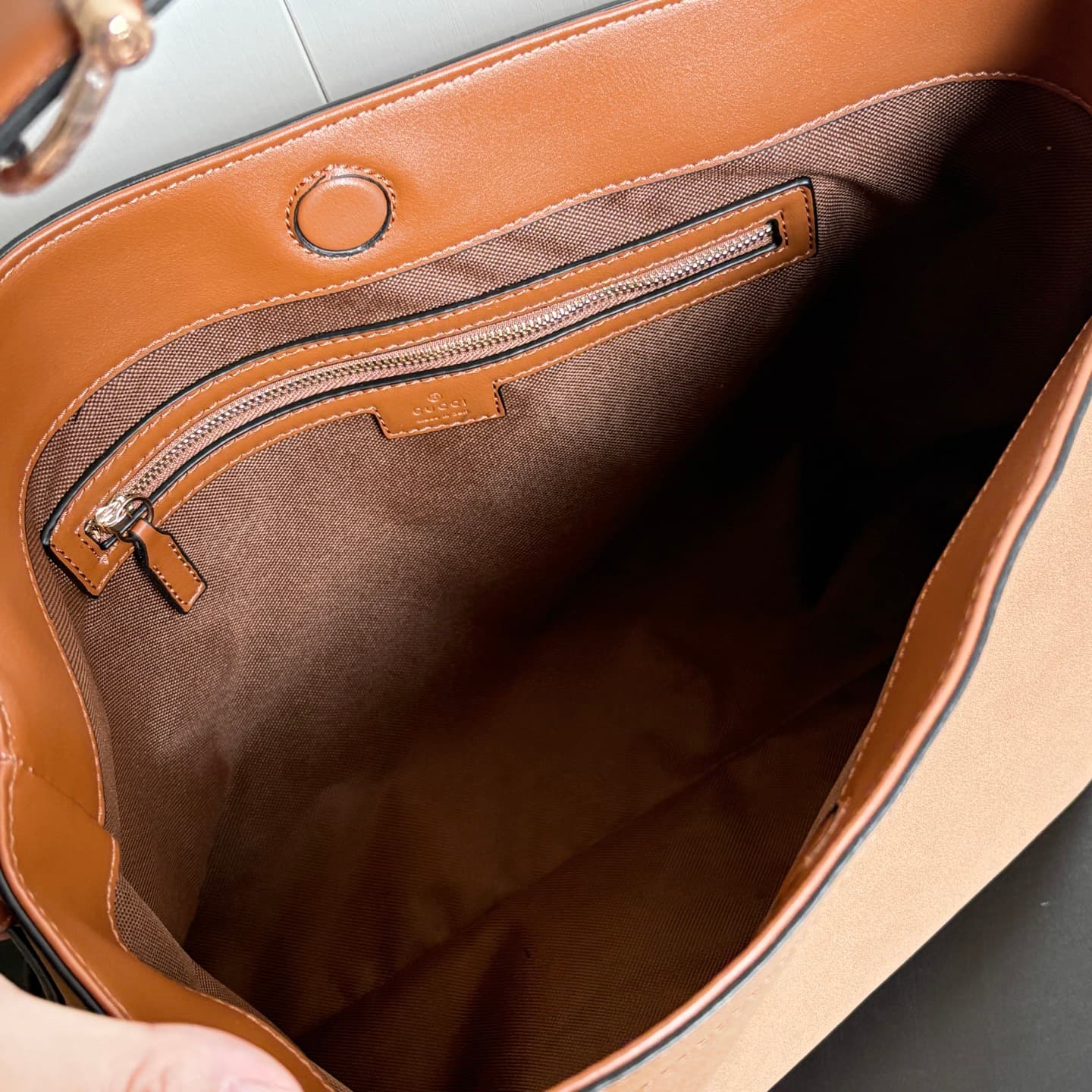 Gucci Product 850926