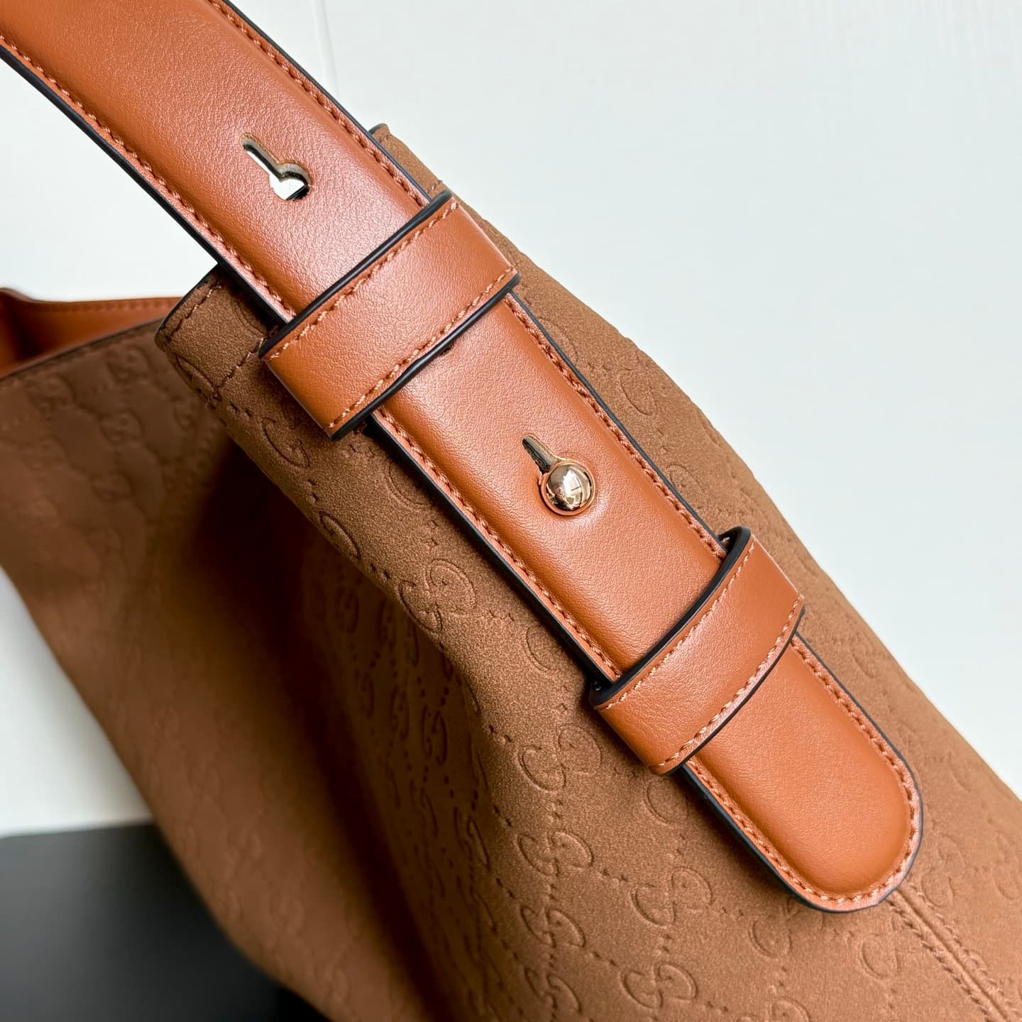 Gucci Product 850926