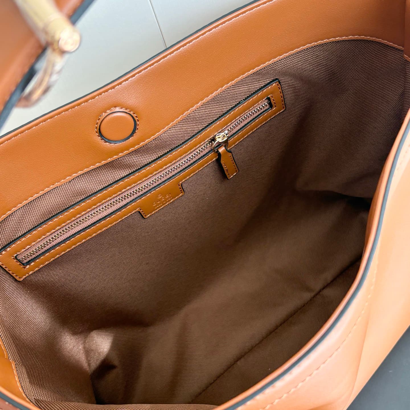 Gucci Product 850926