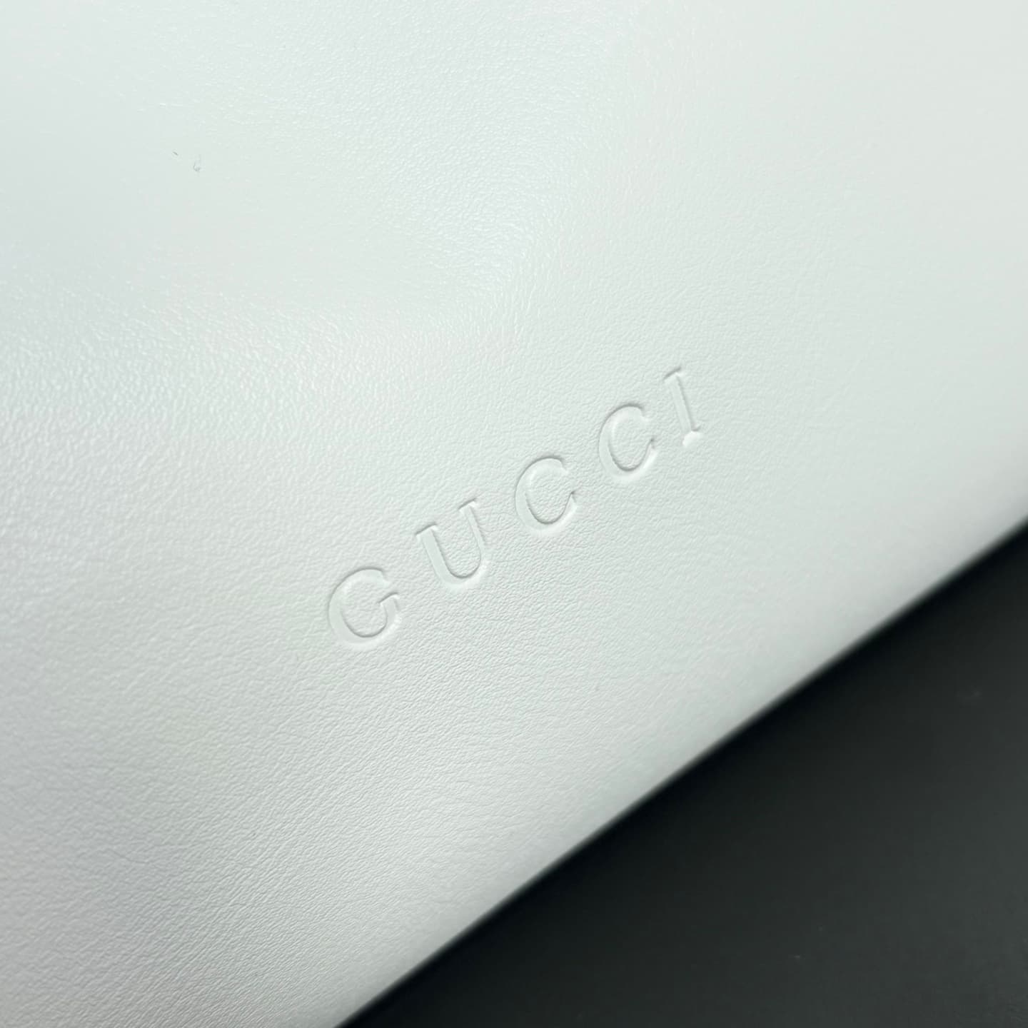 Gucci Product 850926