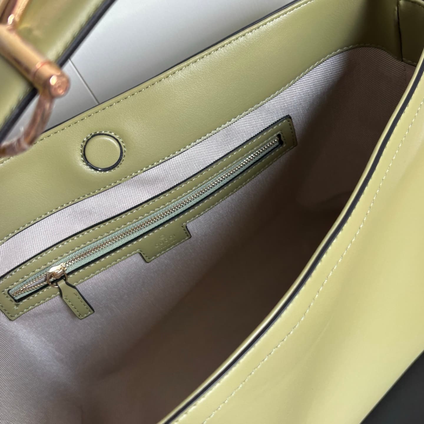 Gucci Product 850926