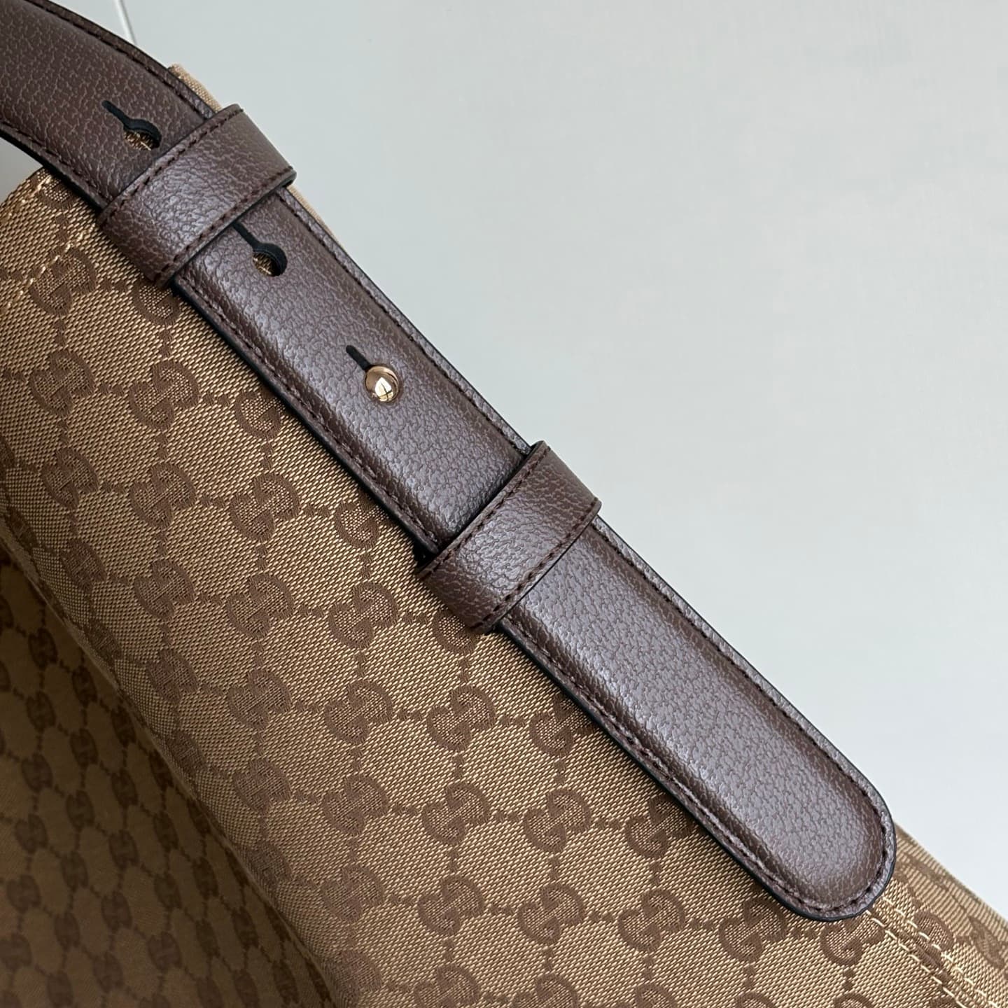Gucci Product 850546