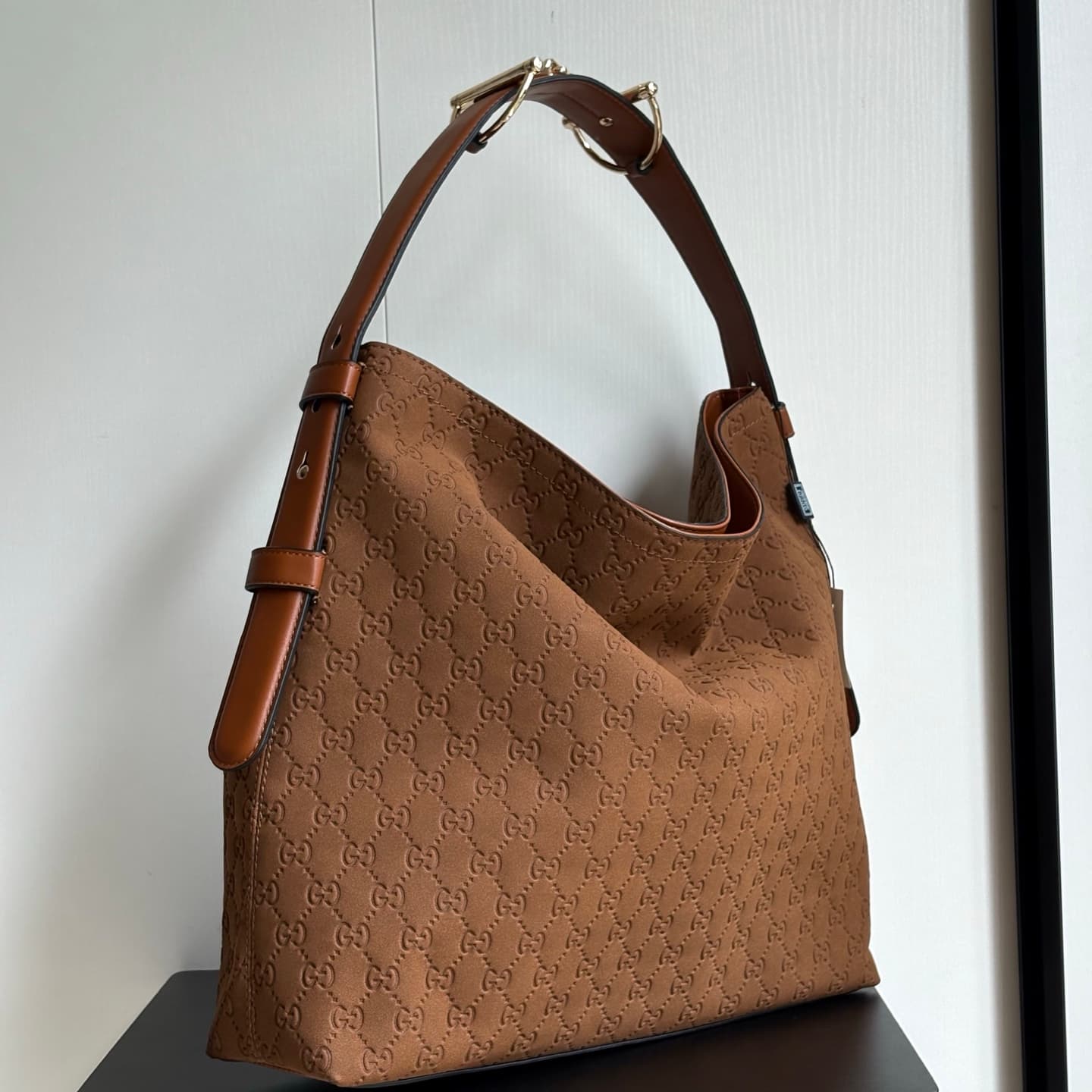 Gucci Product 850546