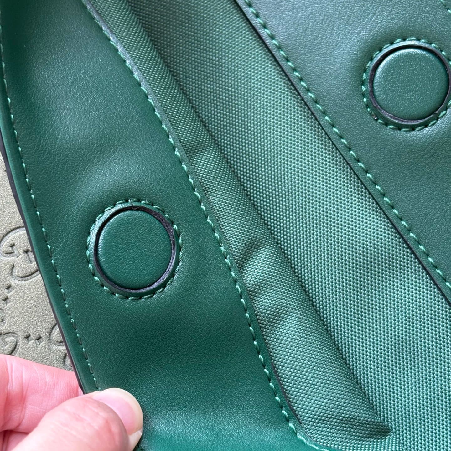 Gucci Product 850546