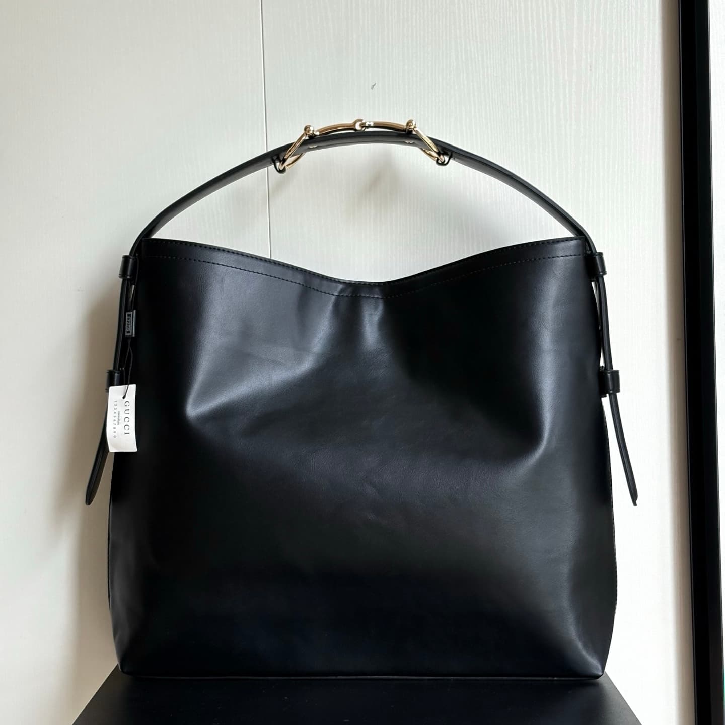 Gucci Product 850546