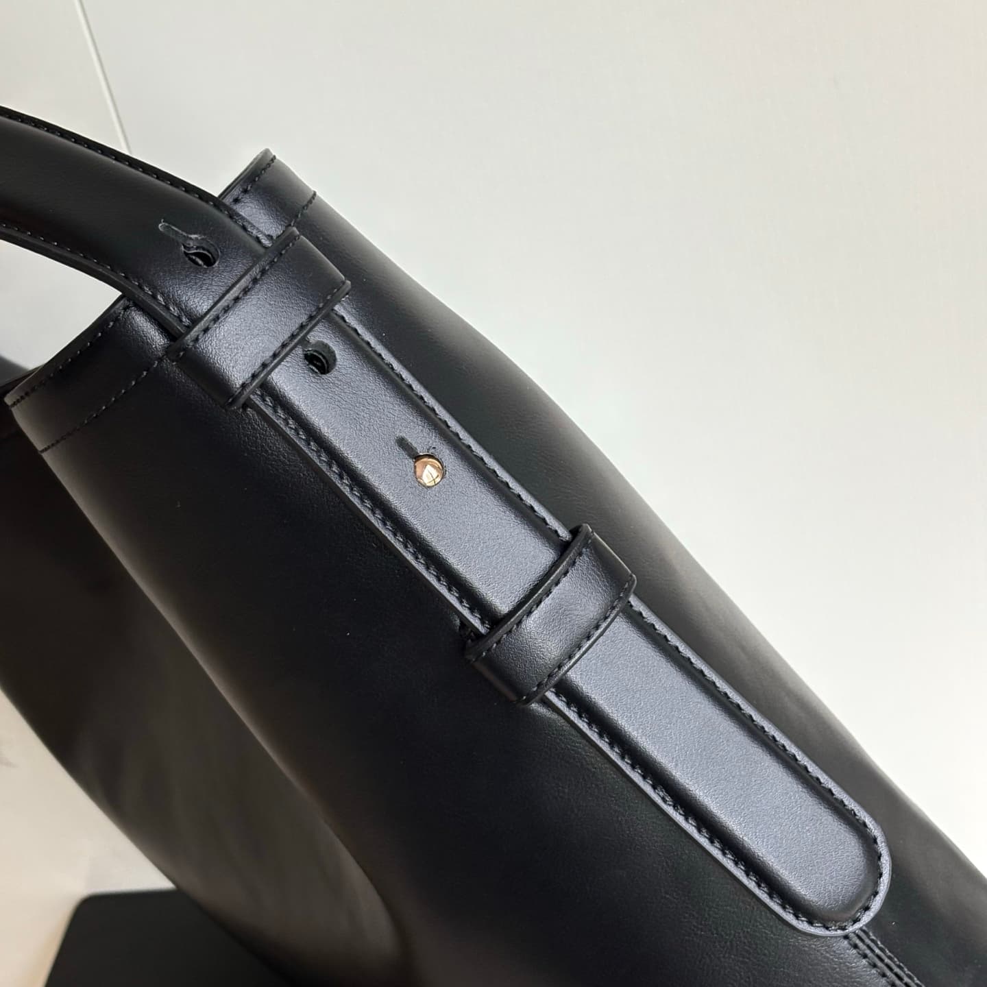 Gucci Product 850546