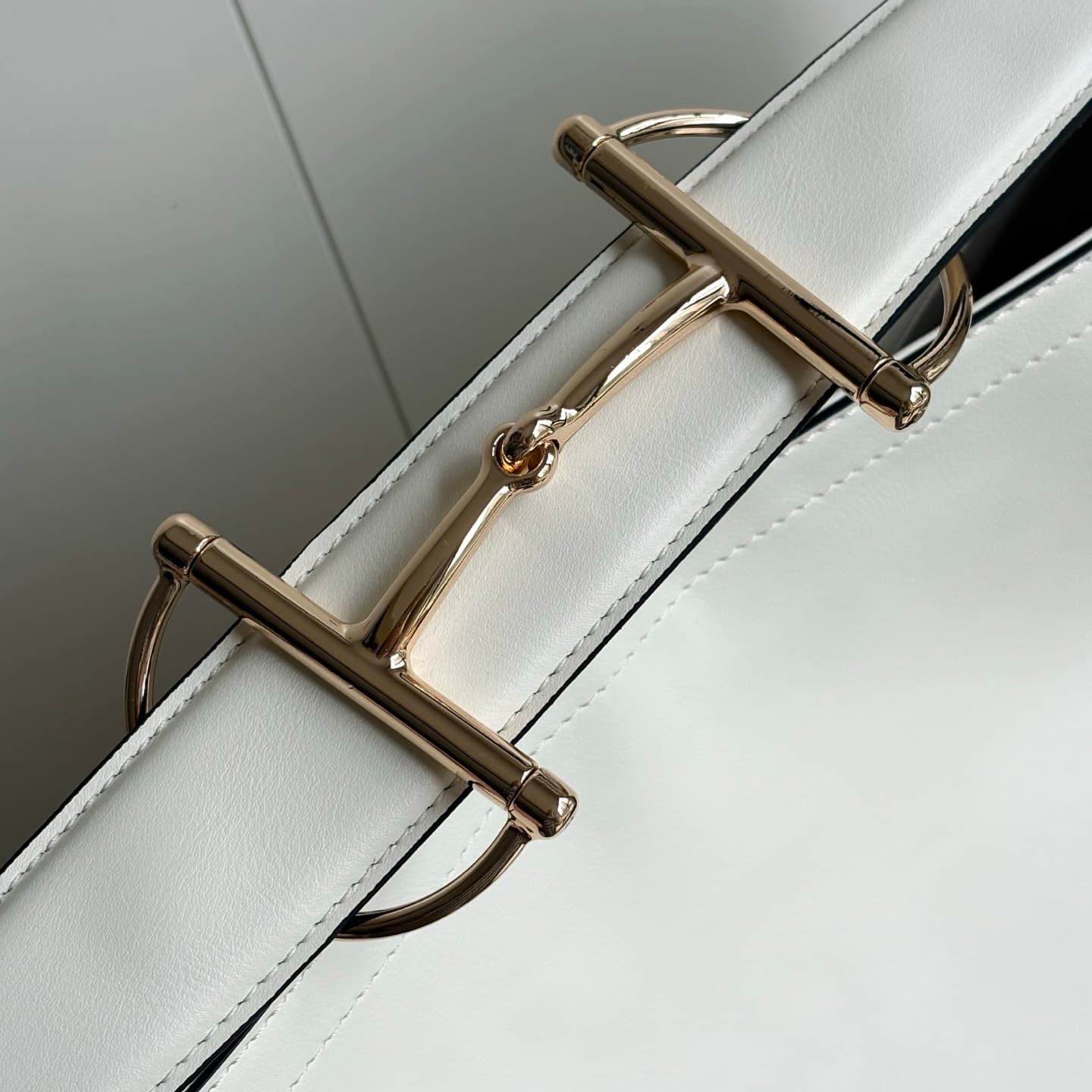 Gucci Product 850546