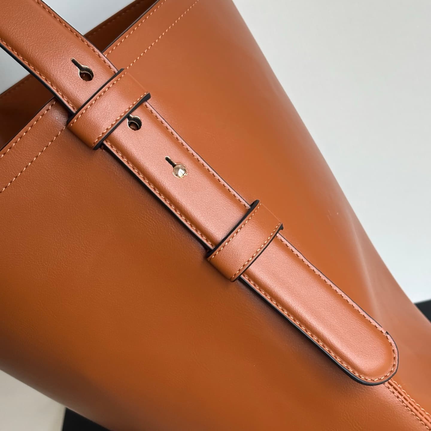 Gucci Product 850546