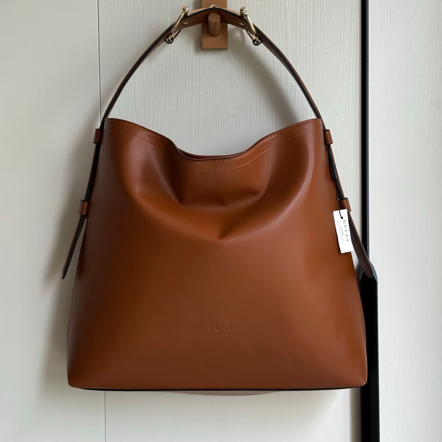Gucci Product 850546