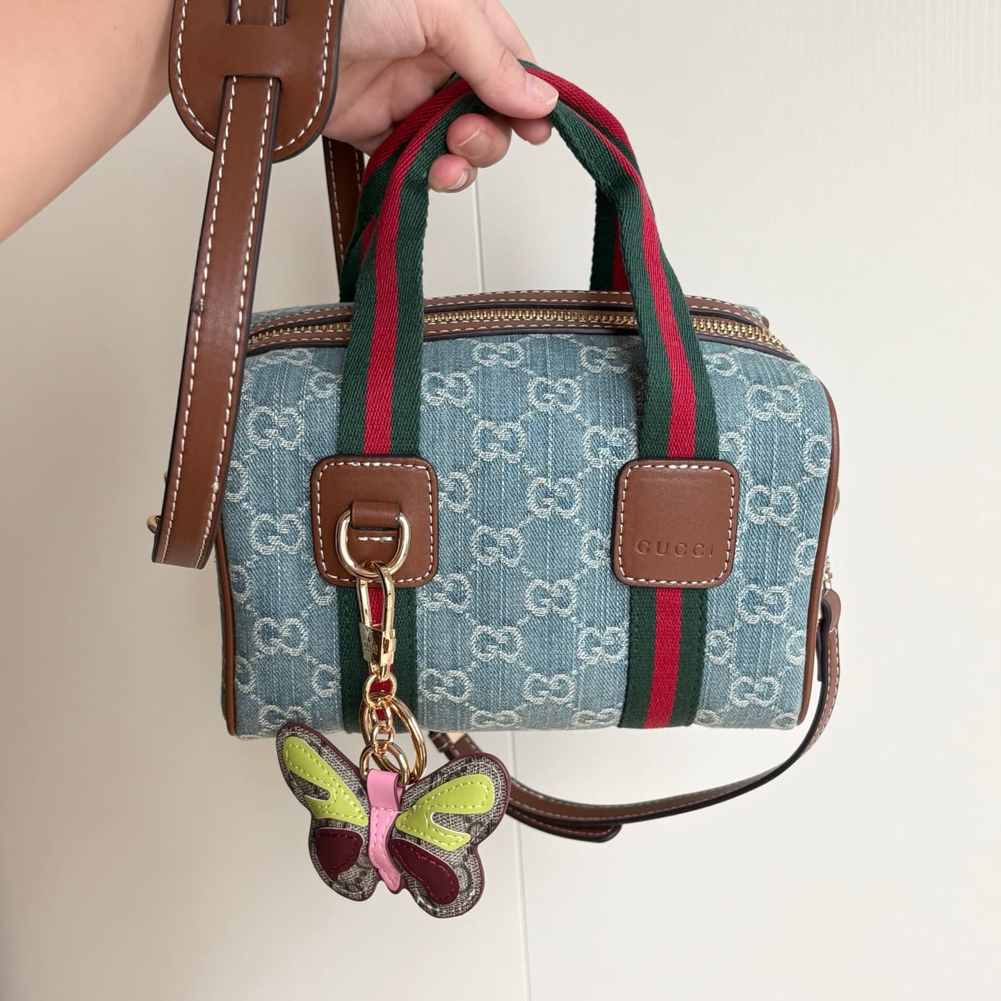 Gucci Product 859975