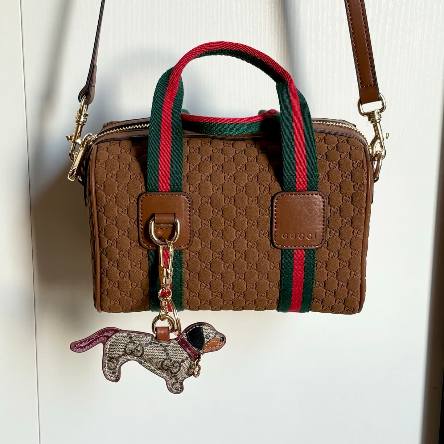 Gucci Product 859975