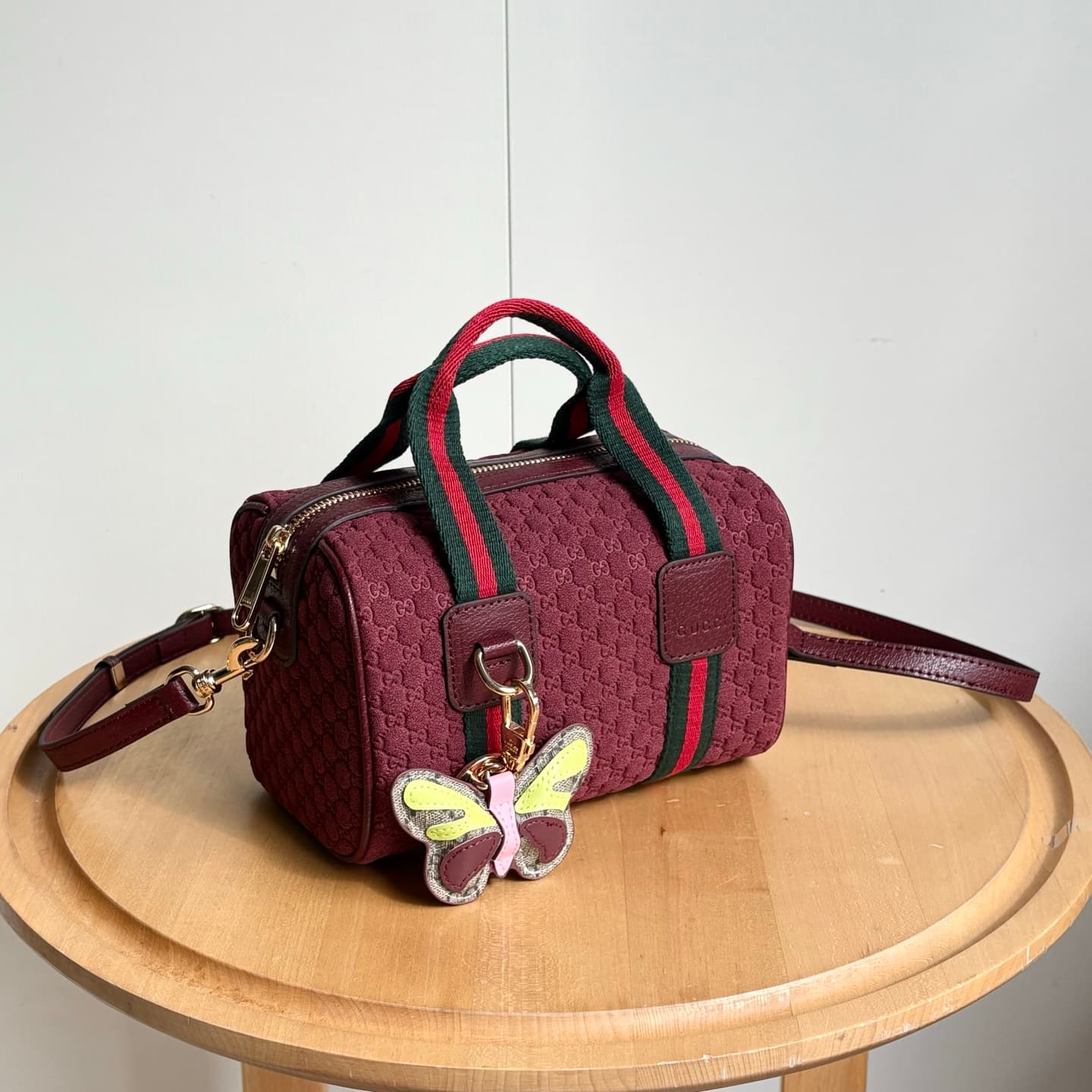 Gucci Product 859975
