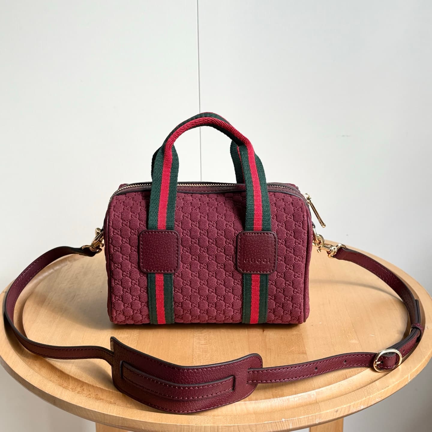 Gucci Product 859975