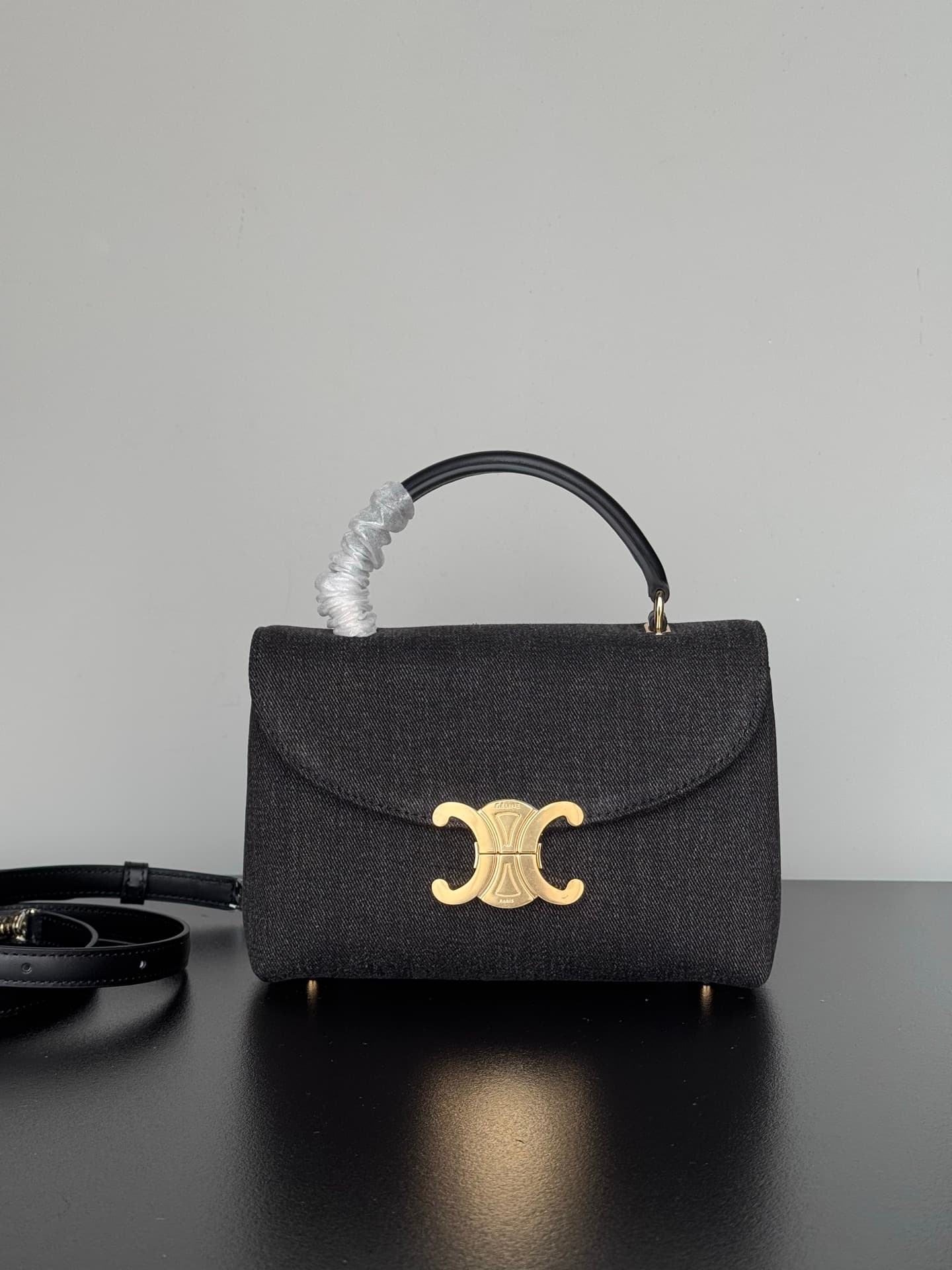 Celine Black Bag 118113