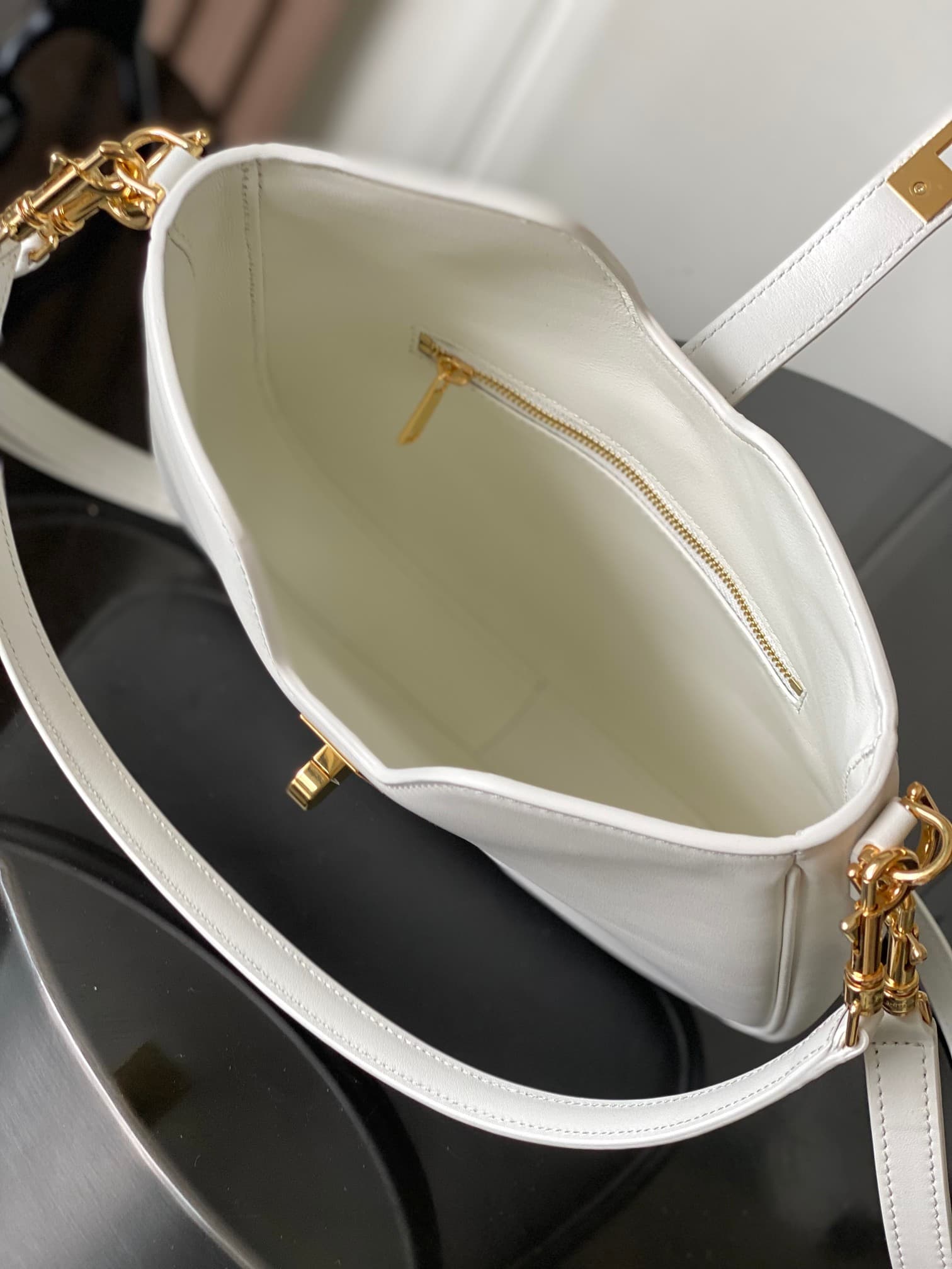 Celine White Bag 120693