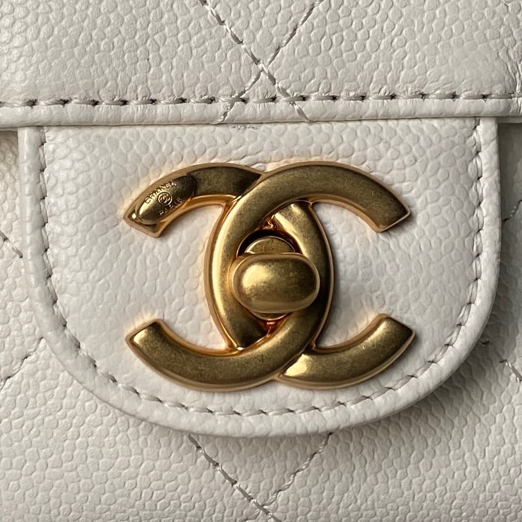 Chanel Gold Bag AS5776