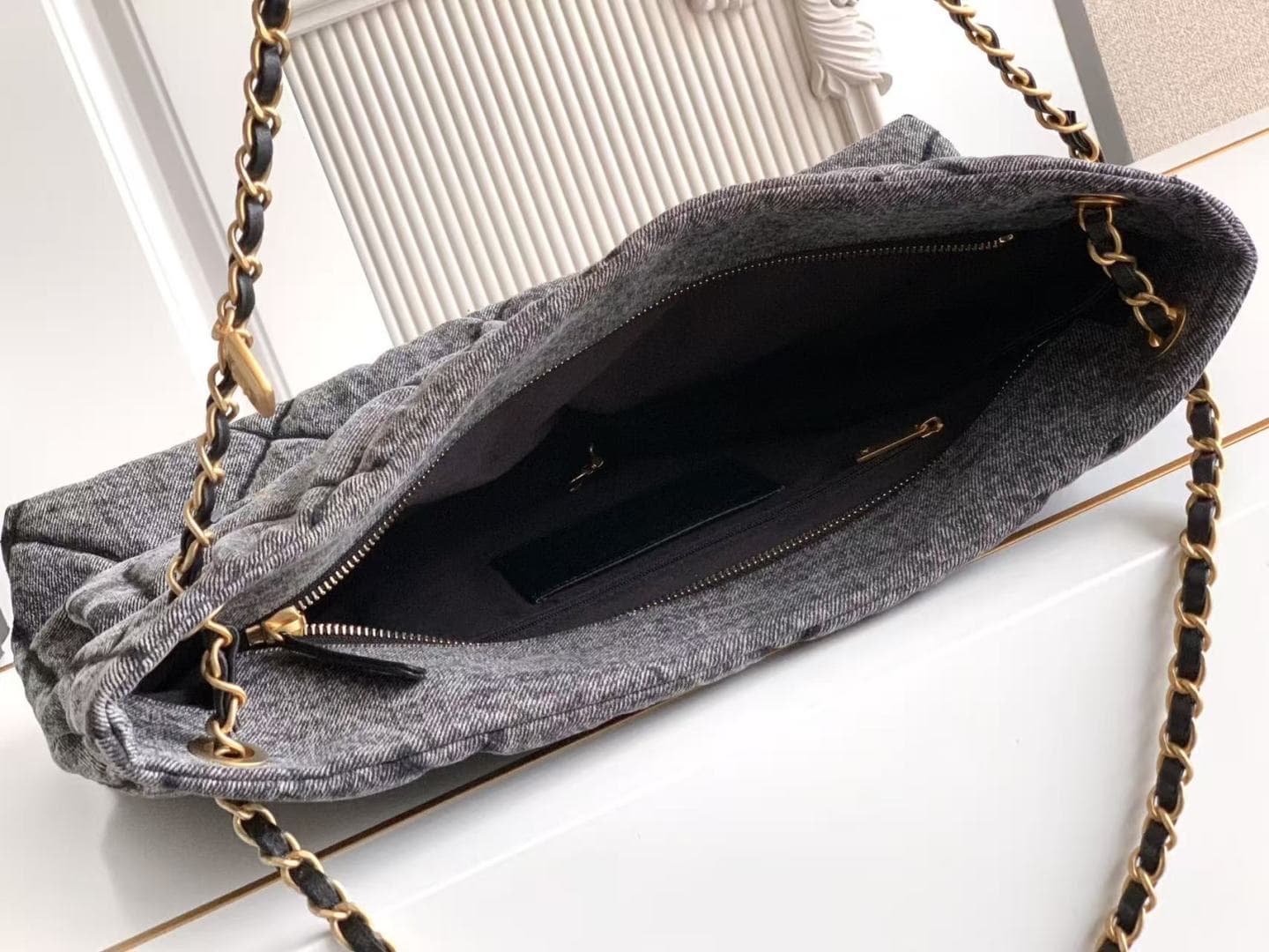 Chanel Shoulder Bag AS5740