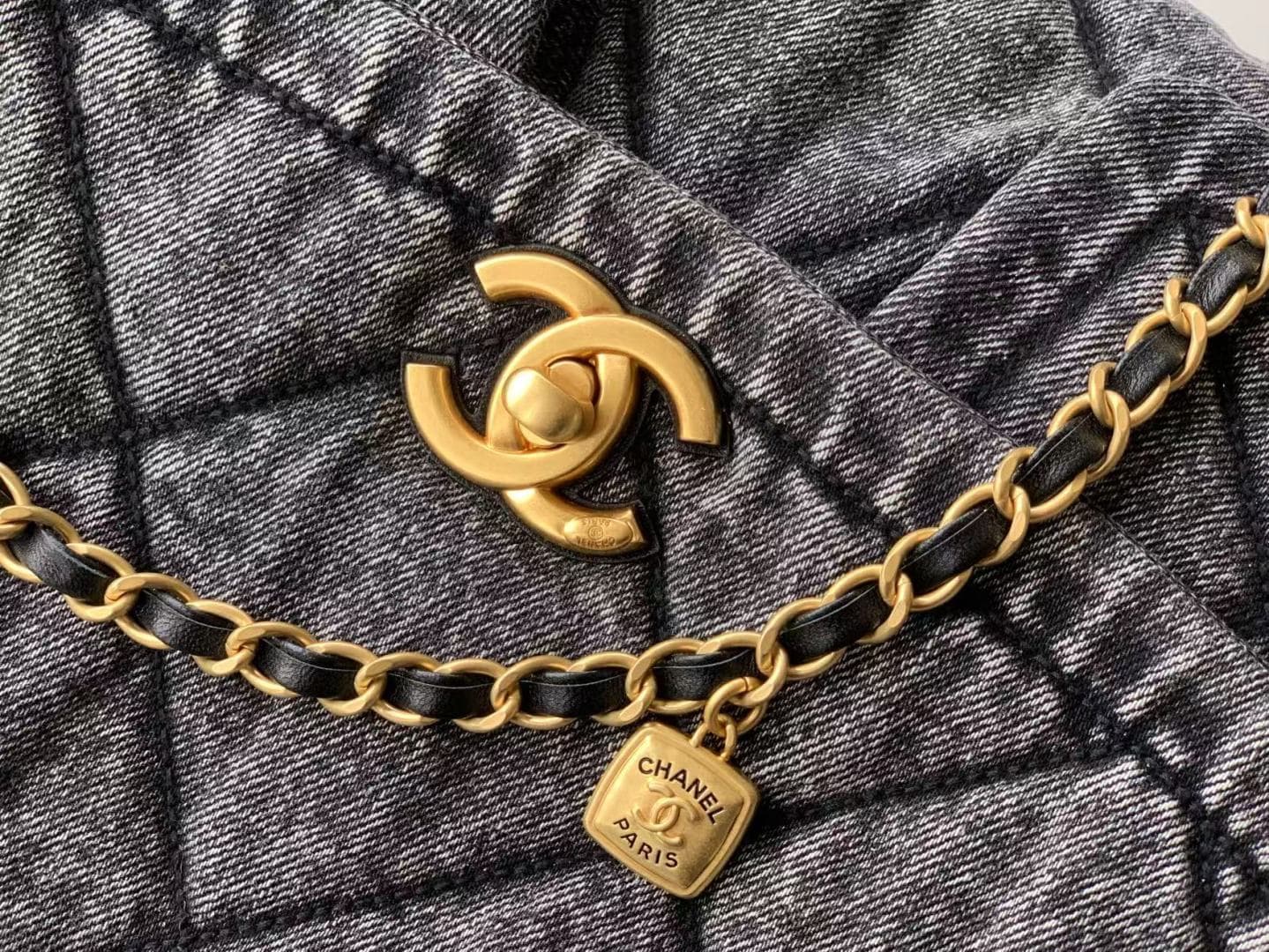 Chanel Denim Product AS5727