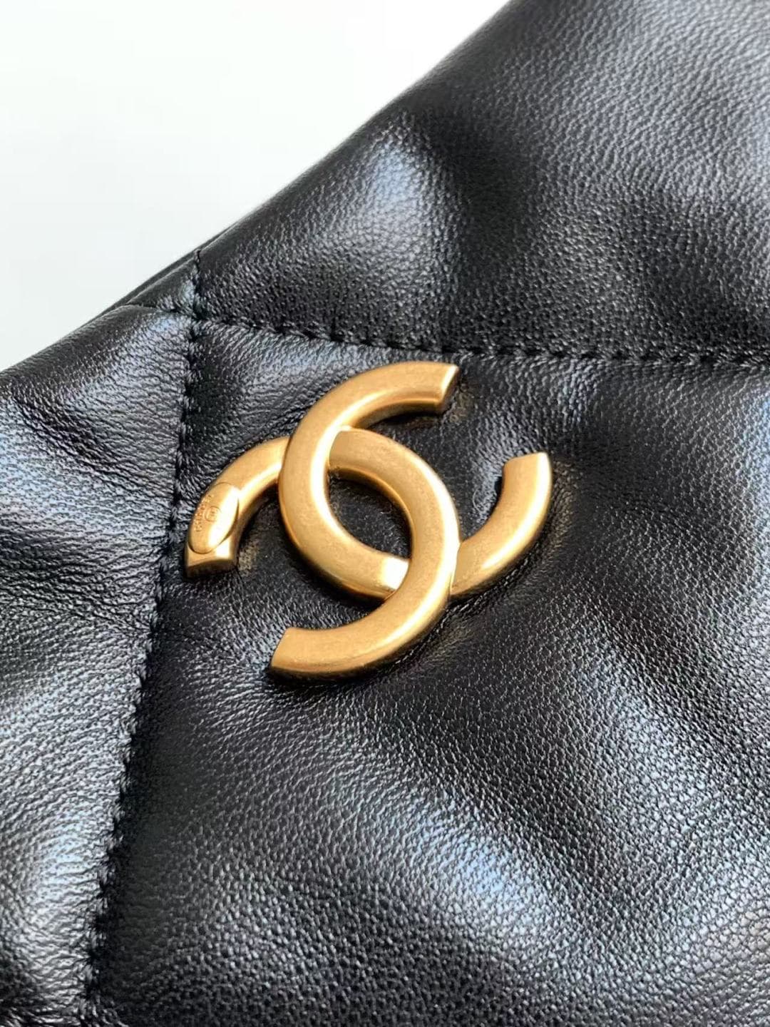 Chanel Shoulder Bag AS5740