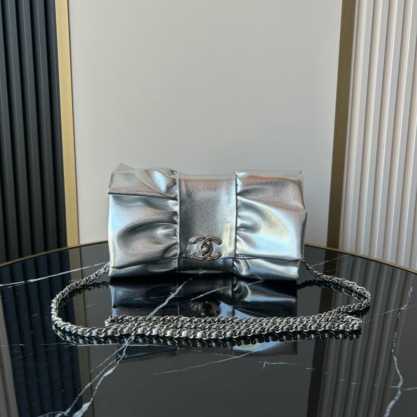 Chanel Red Shoulder Bag AS5129