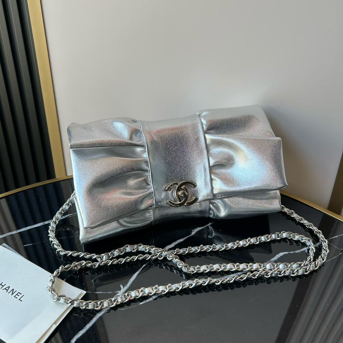 Chanel Red Shoulder Bag AS5129