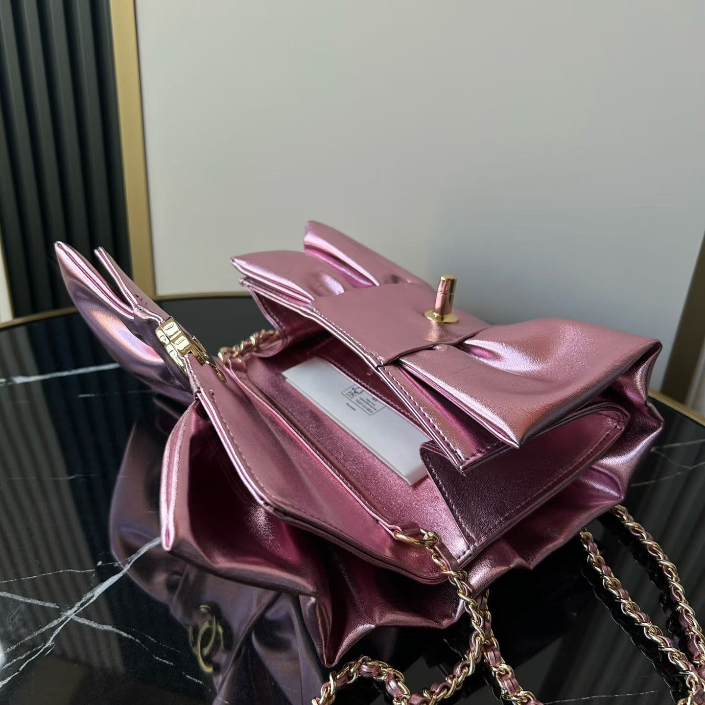 Chanel Red Shoulder Bag AS5129