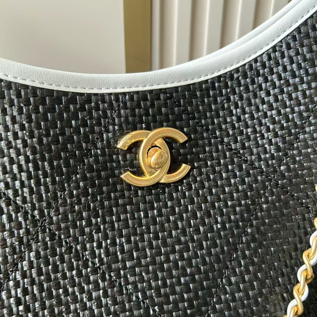 Chanel Tote Bag AS5463