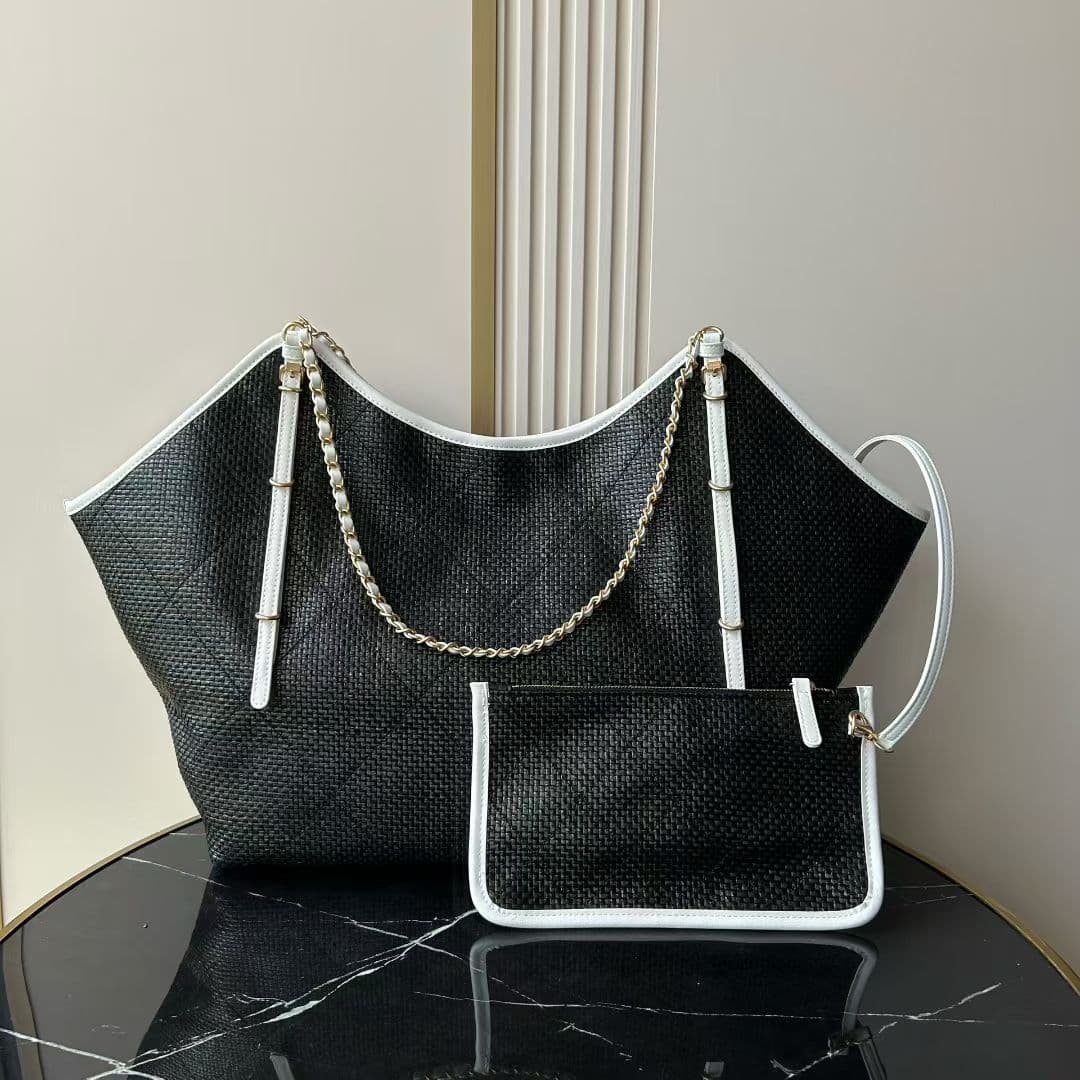 Chanel Tote Bag AS5463