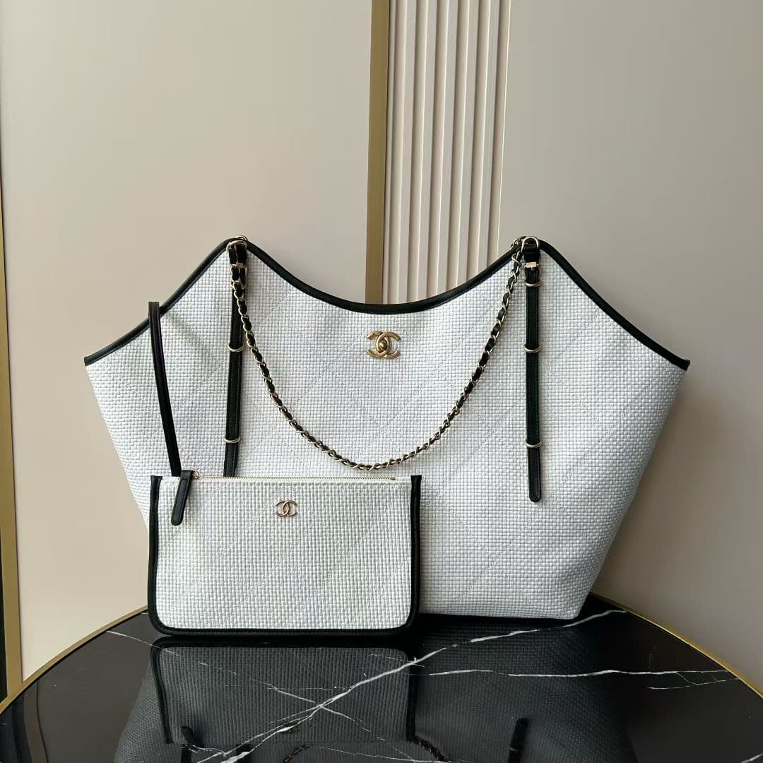 Chanel Tote Bag AS5463