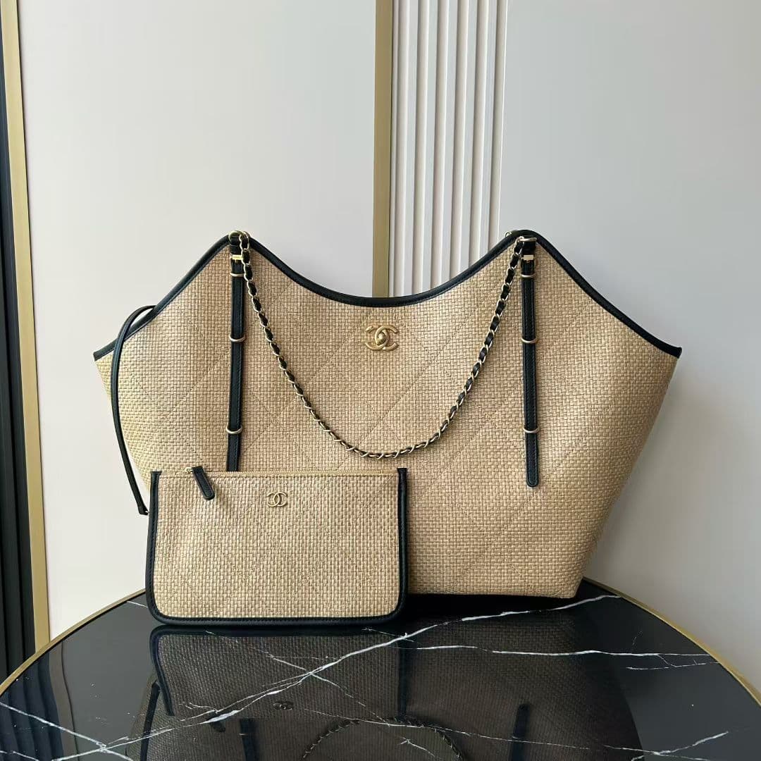 Chanel Tote Bag AS5463